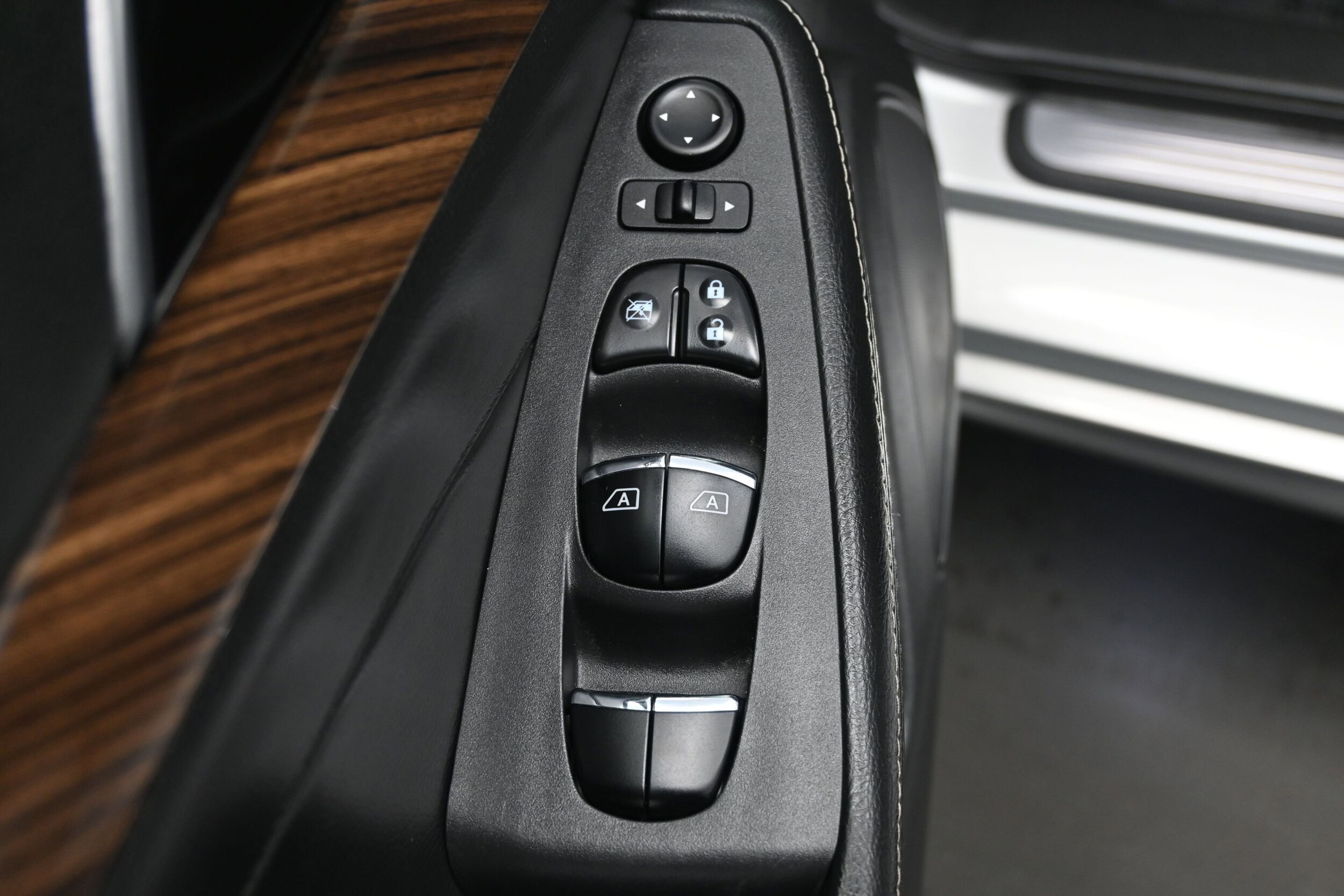2017 Nissan Maxima Platinum - Photo 12