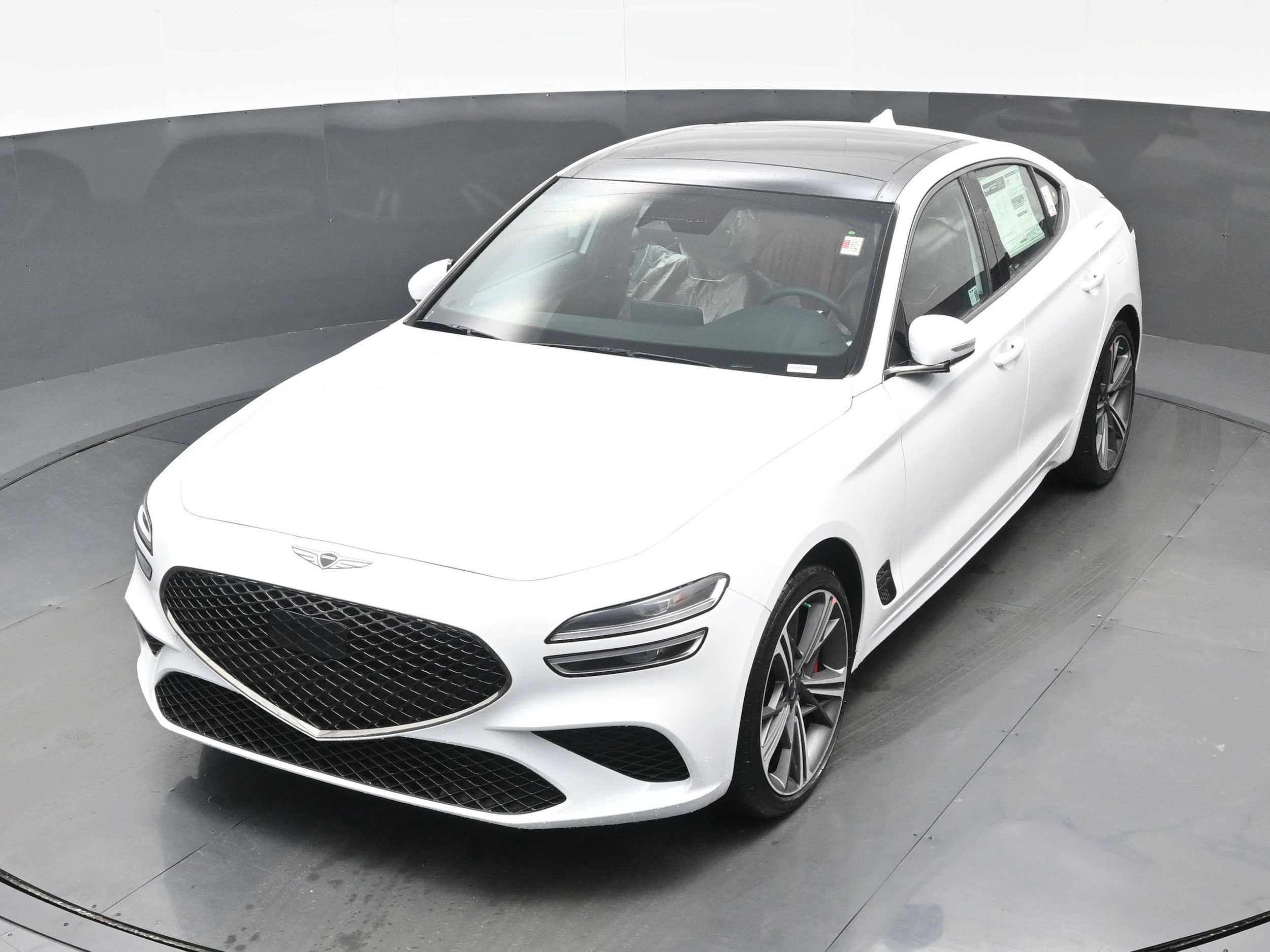 2025 GENESIS G70 Standard - Photo 21