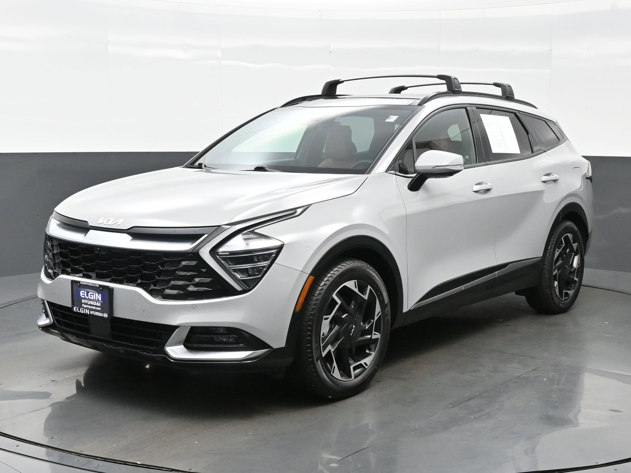 2024 Kia Sportage photo 2
