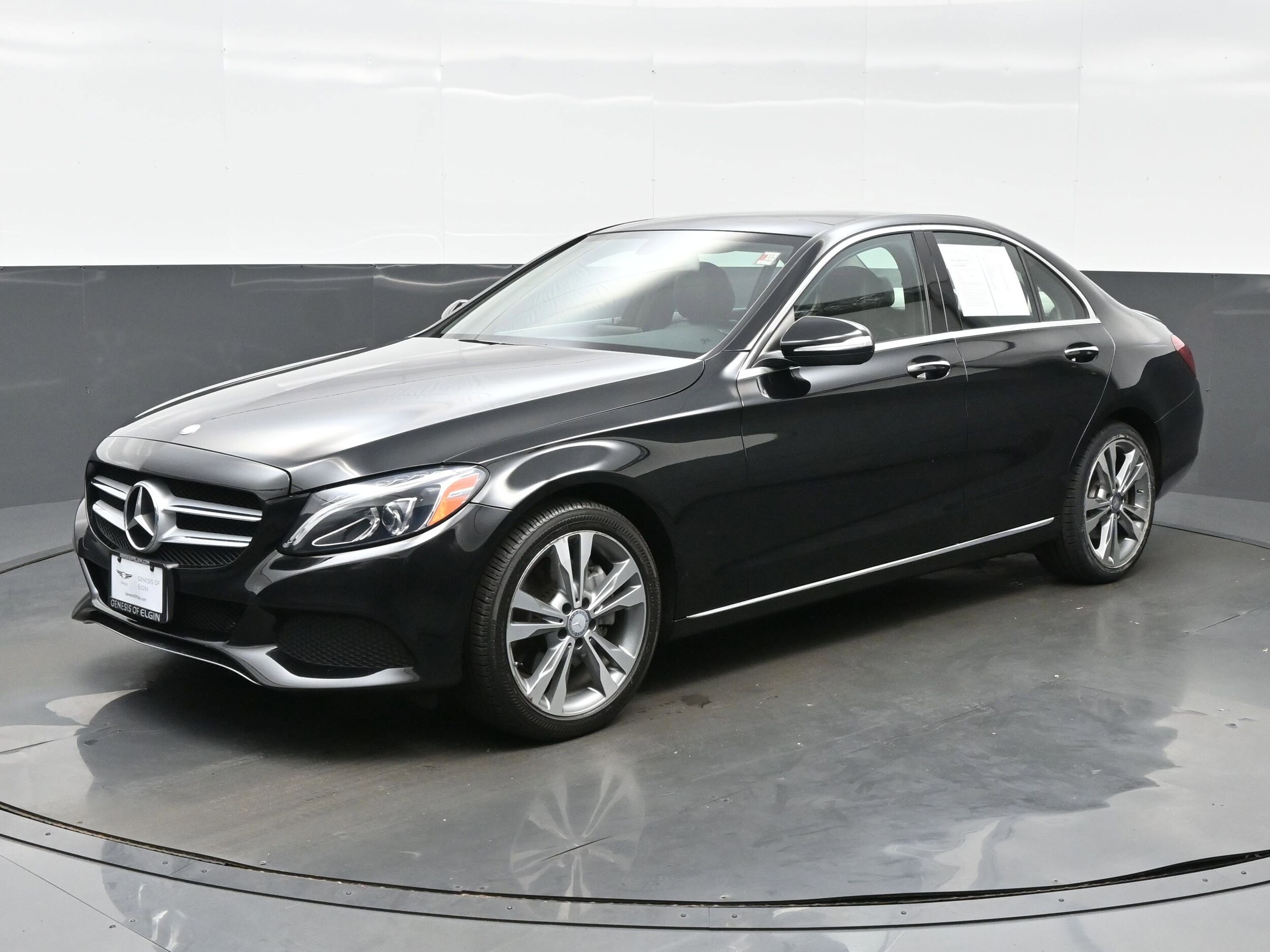 2015 Mercedes Benz C 300 4MATIC photo 2