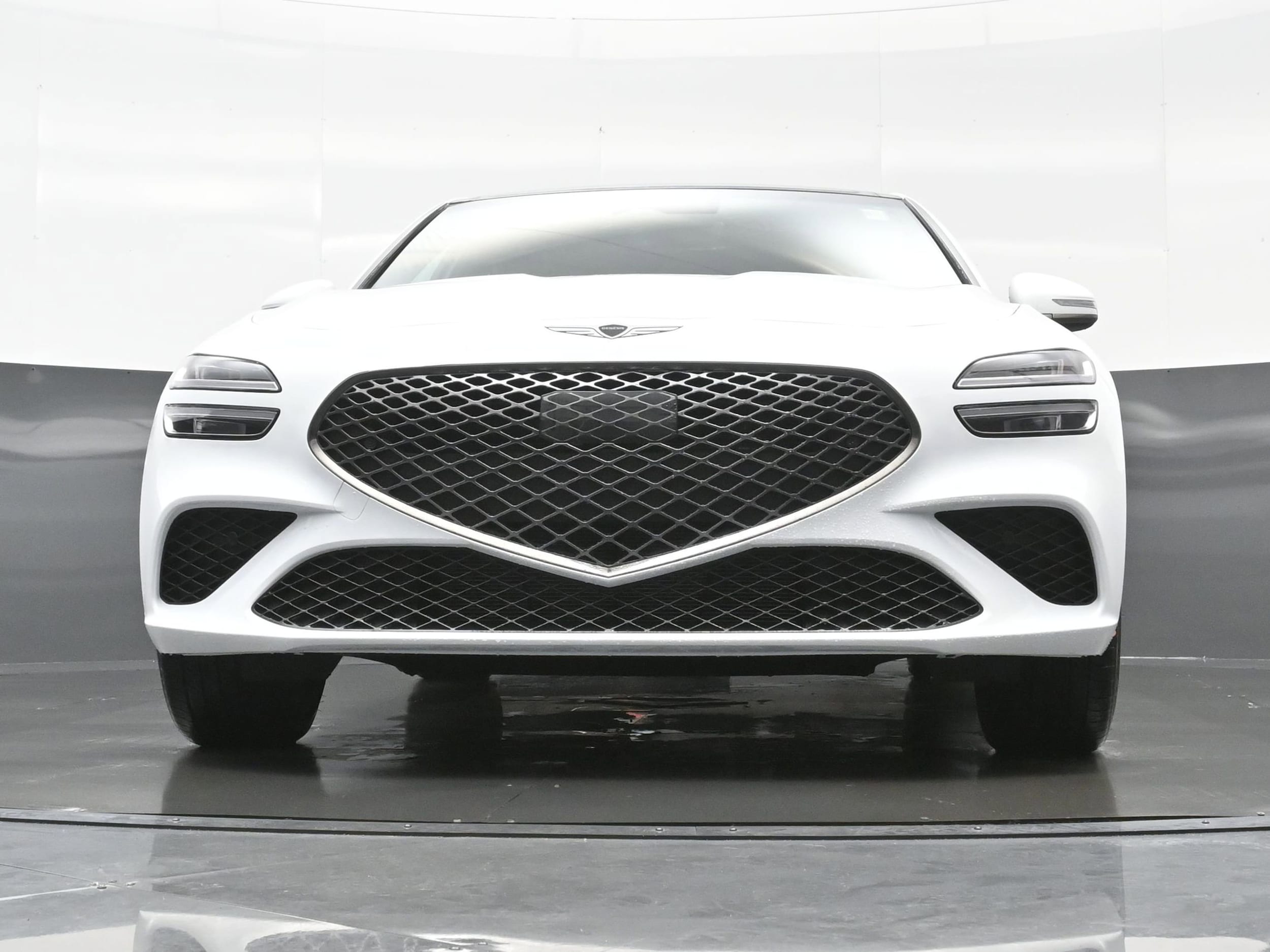 2025 GENESIS G70 Standard - Photo 12