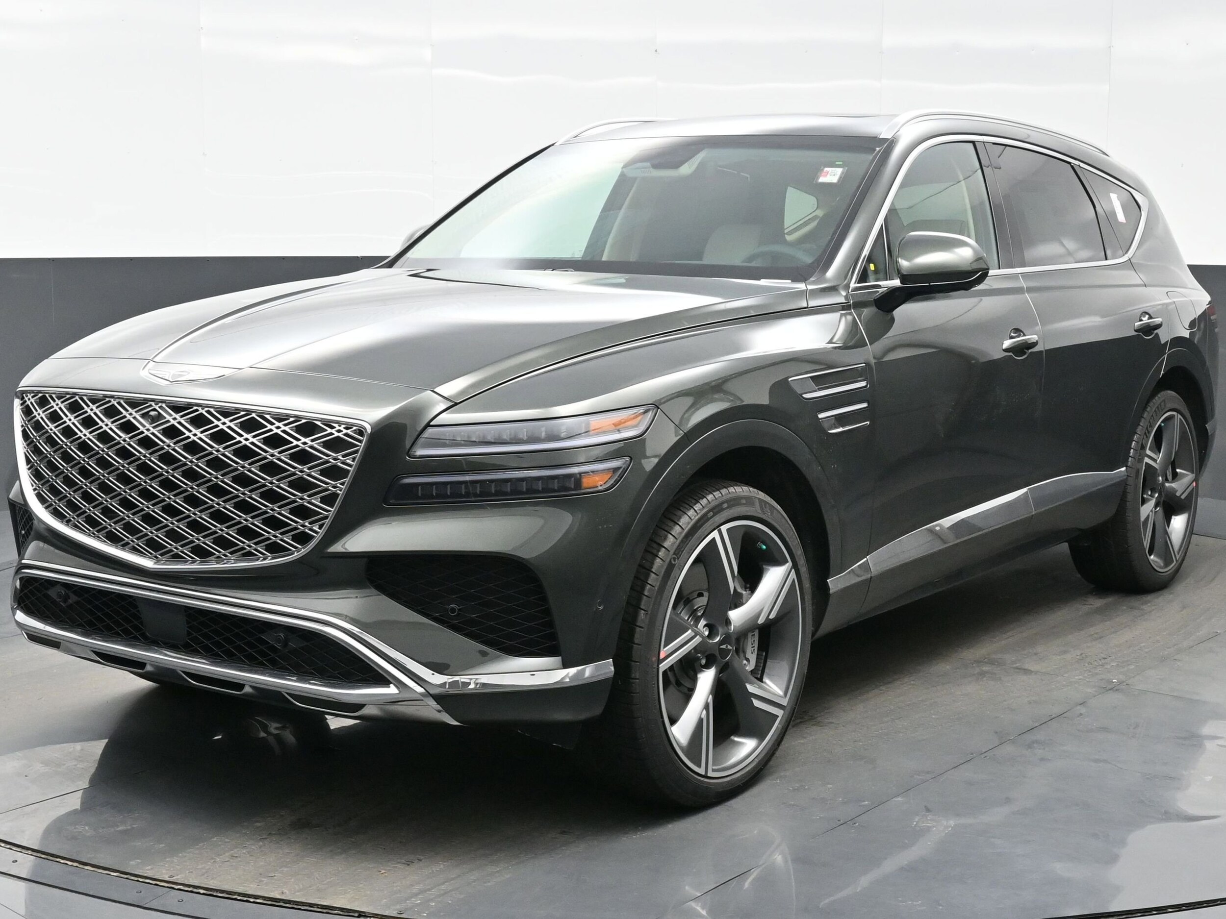 2025 Genesis GV80 3.5T Prestige photo 2