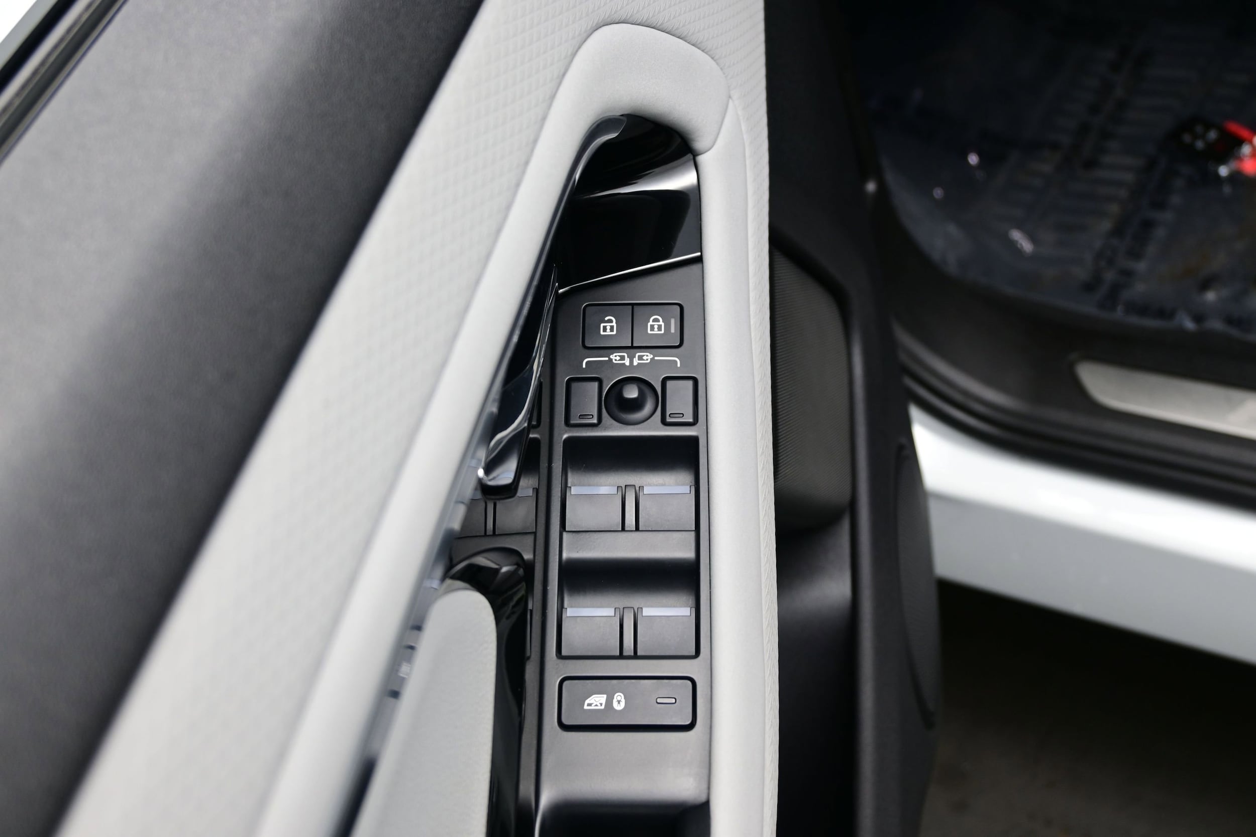 2023 Land Rover Range Rover Evoque S - Photo 10
