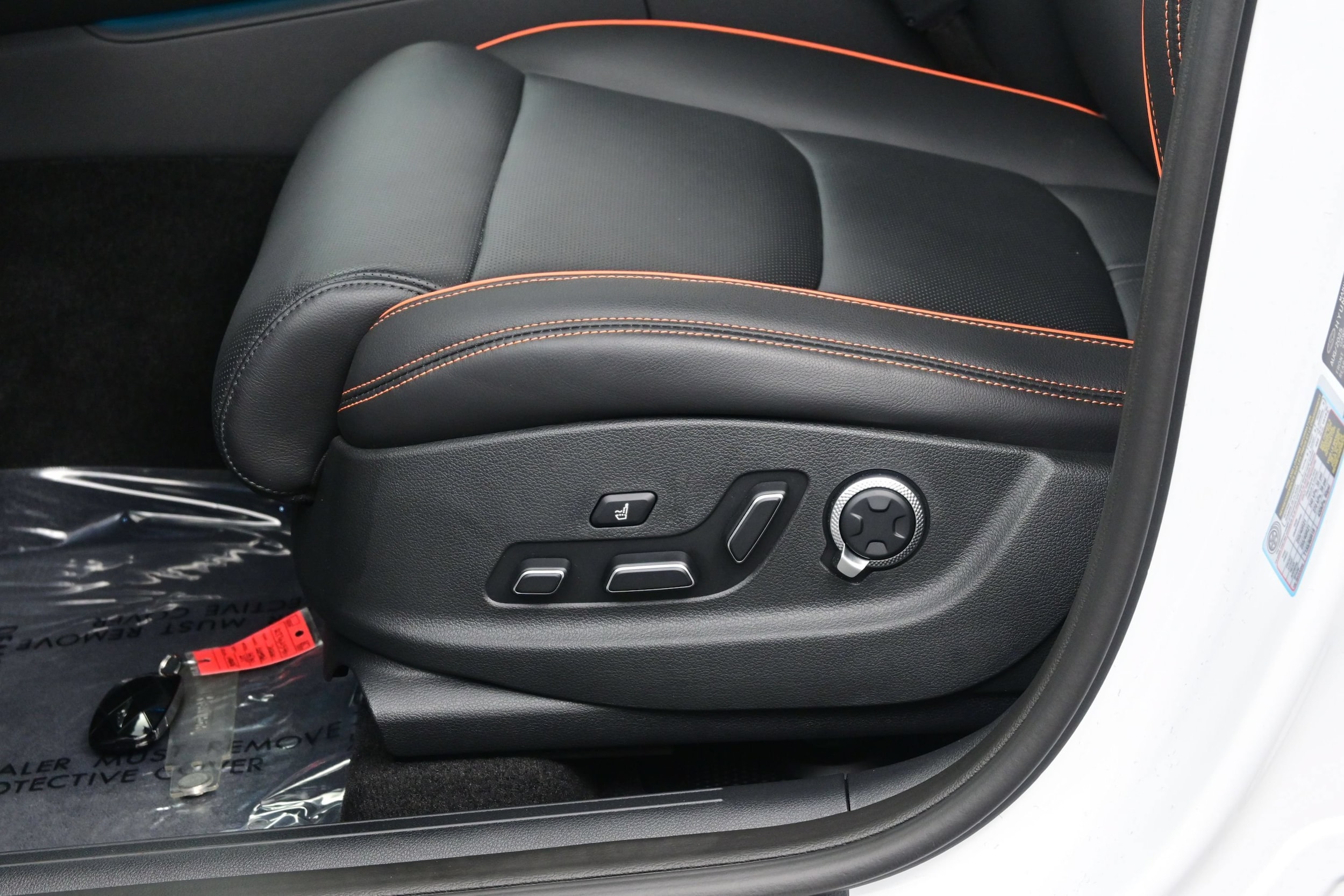 2026 GENESIS GV70 Sport Prestige - Photo 11