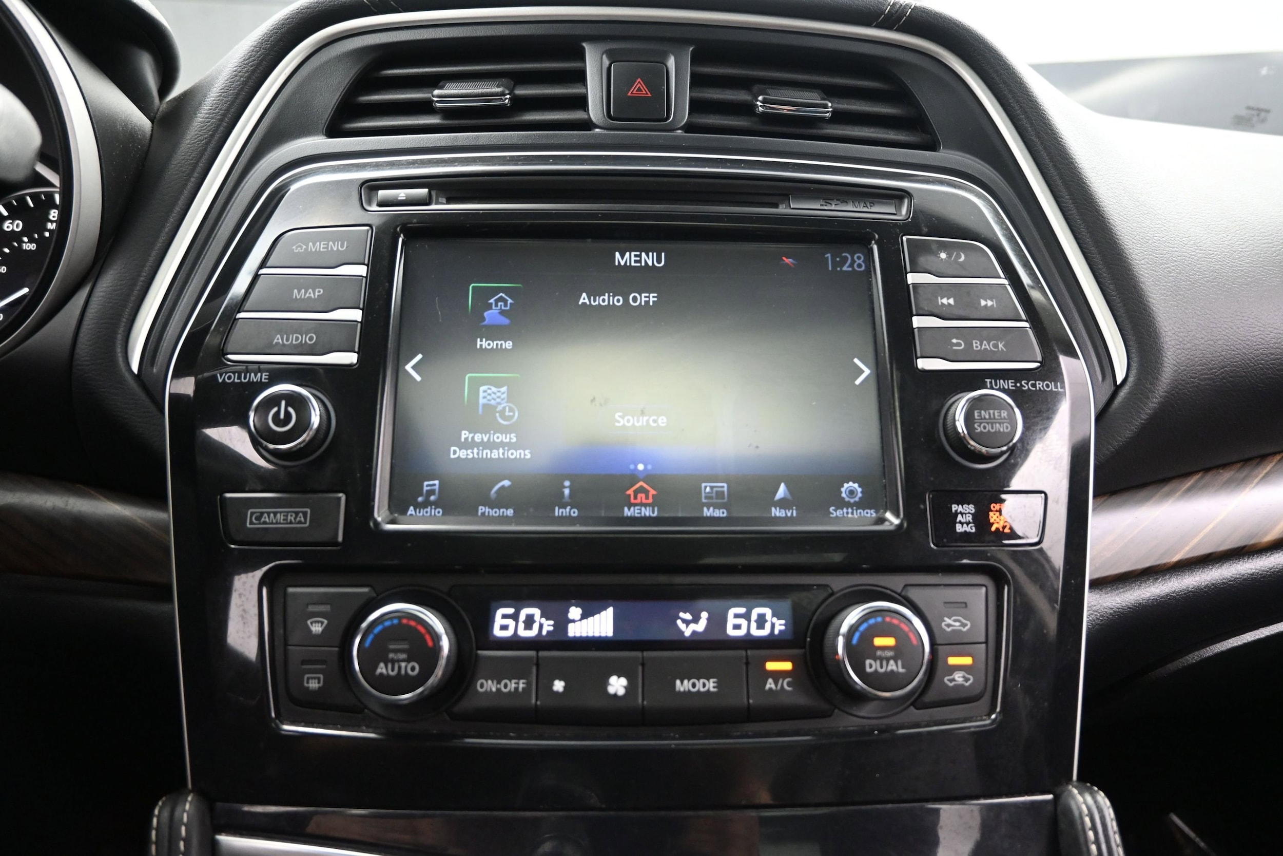2017 Nissan Maxima Platinum - Photo 23