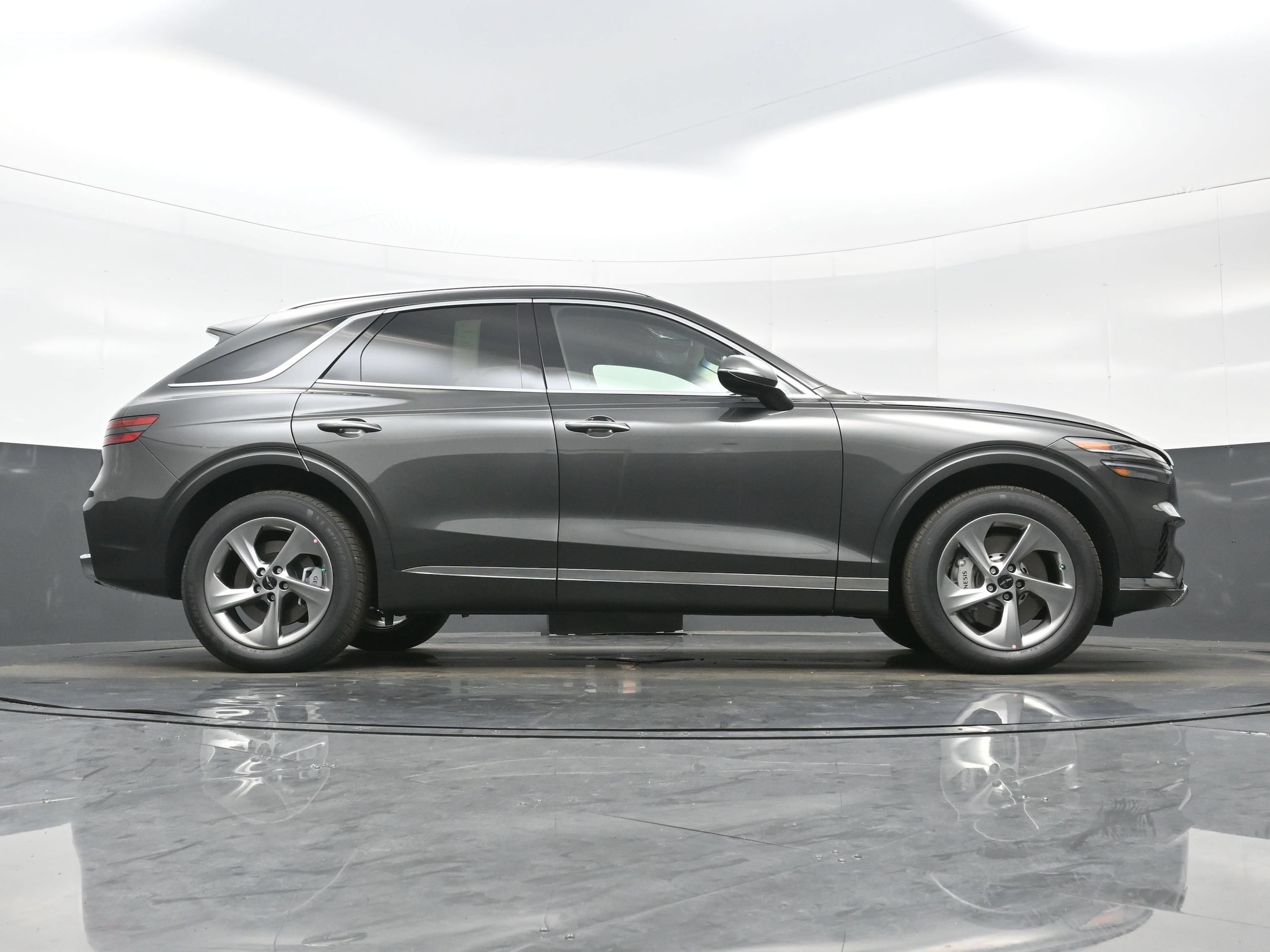 2026 GENESIS GV70 Standard - Photo 18