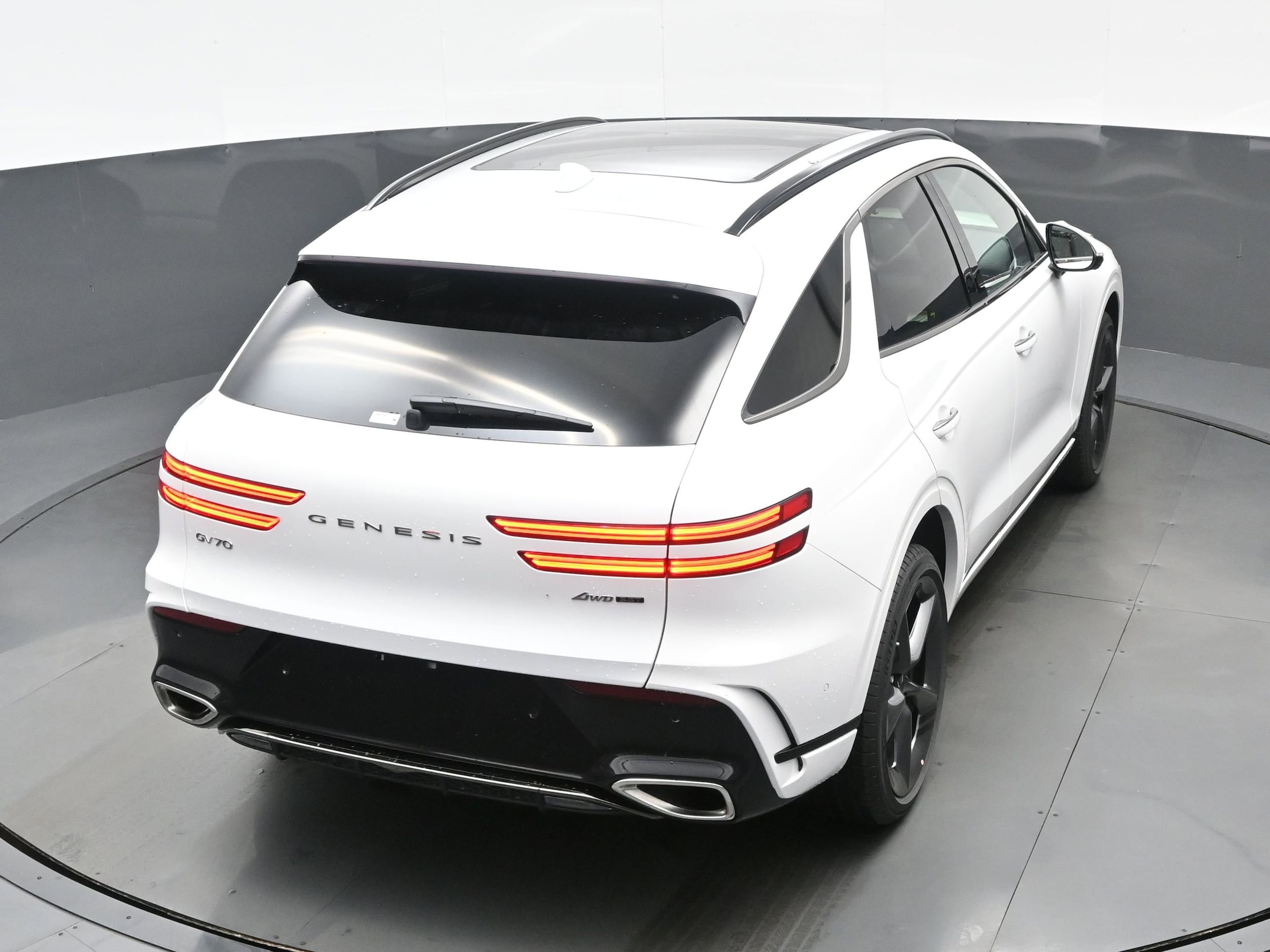 2026 GENESIS GV70 Sport Advanced - Photo 25