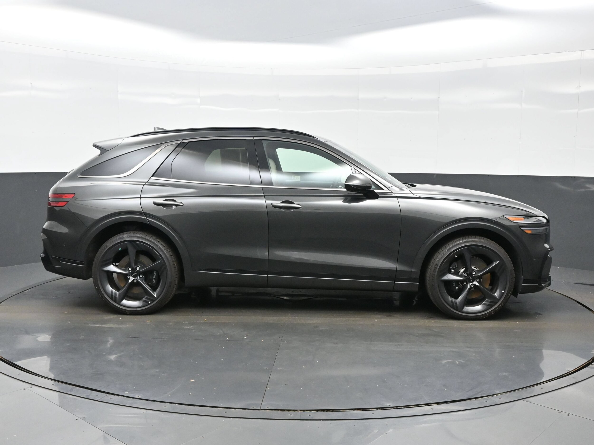 2026 GENESIS GV70 Sport Prestige - Photo 7