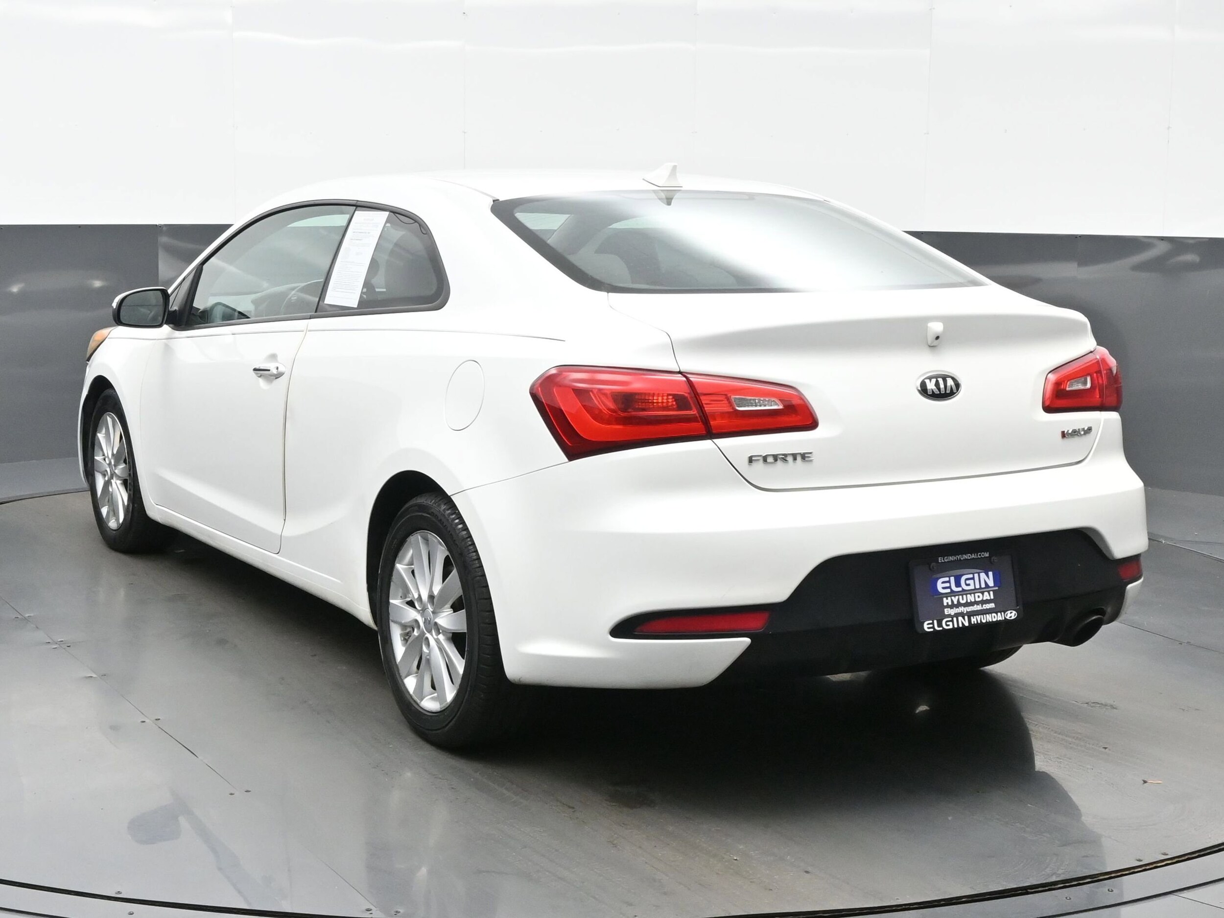 2016 Kia Forte Koup EX photo 4