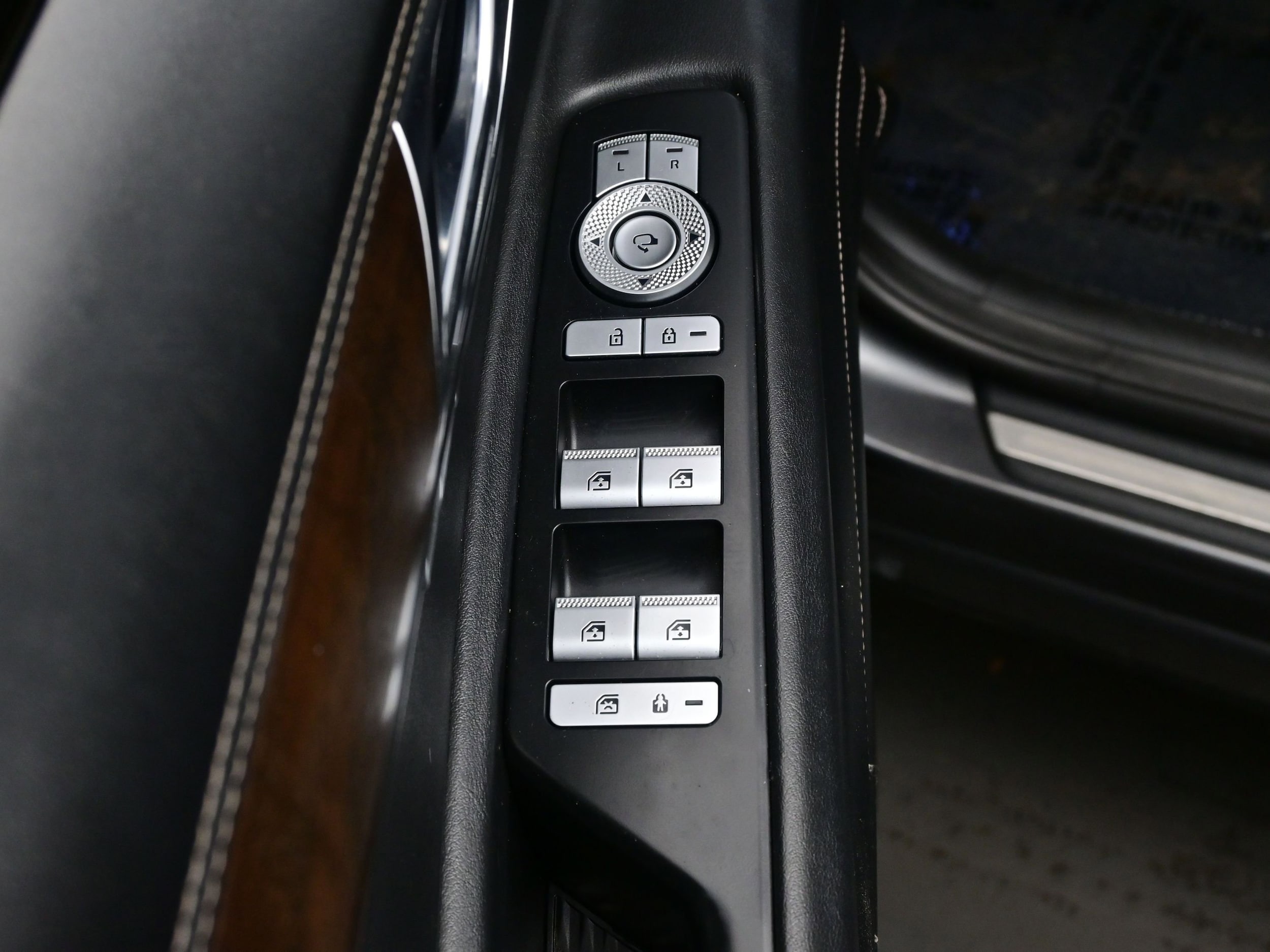 2021 GENESIS GV80 Standard - Photo 10