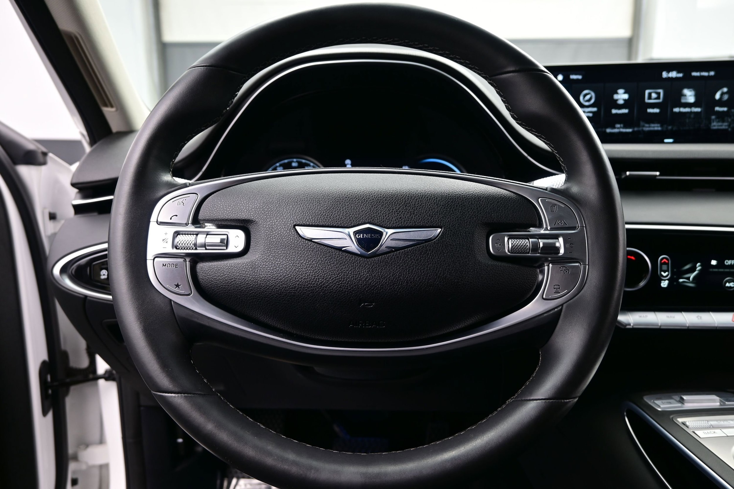 2023 GENESIS GV70 Standard - Photo 23