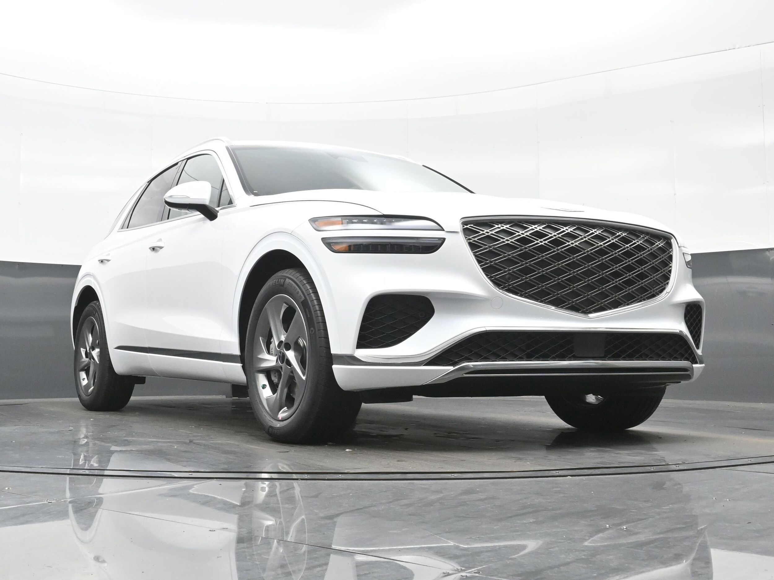2026 GENESIS GV70 Standard - Photo 11