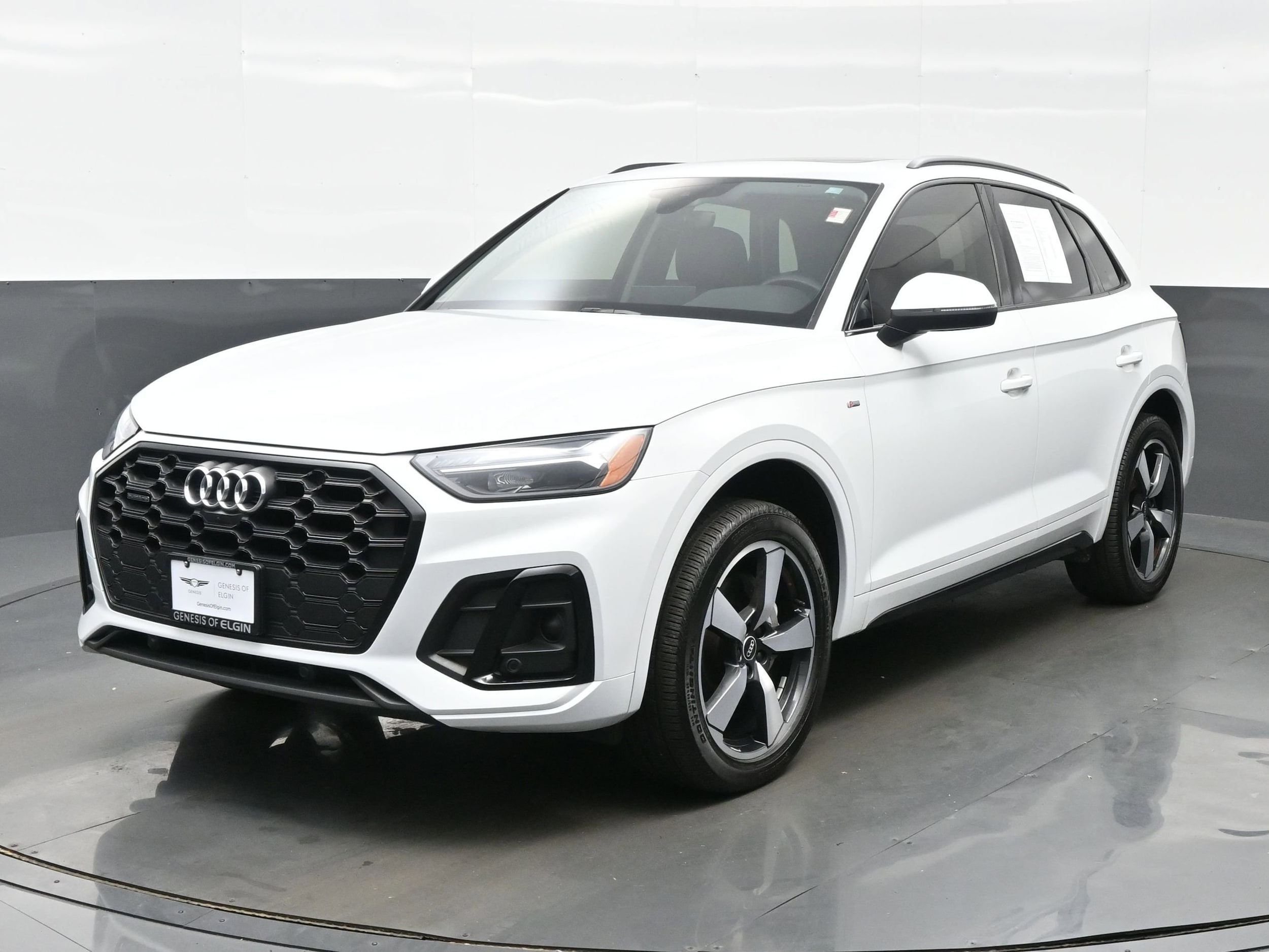 2022 Audi Q5 Premium Plus