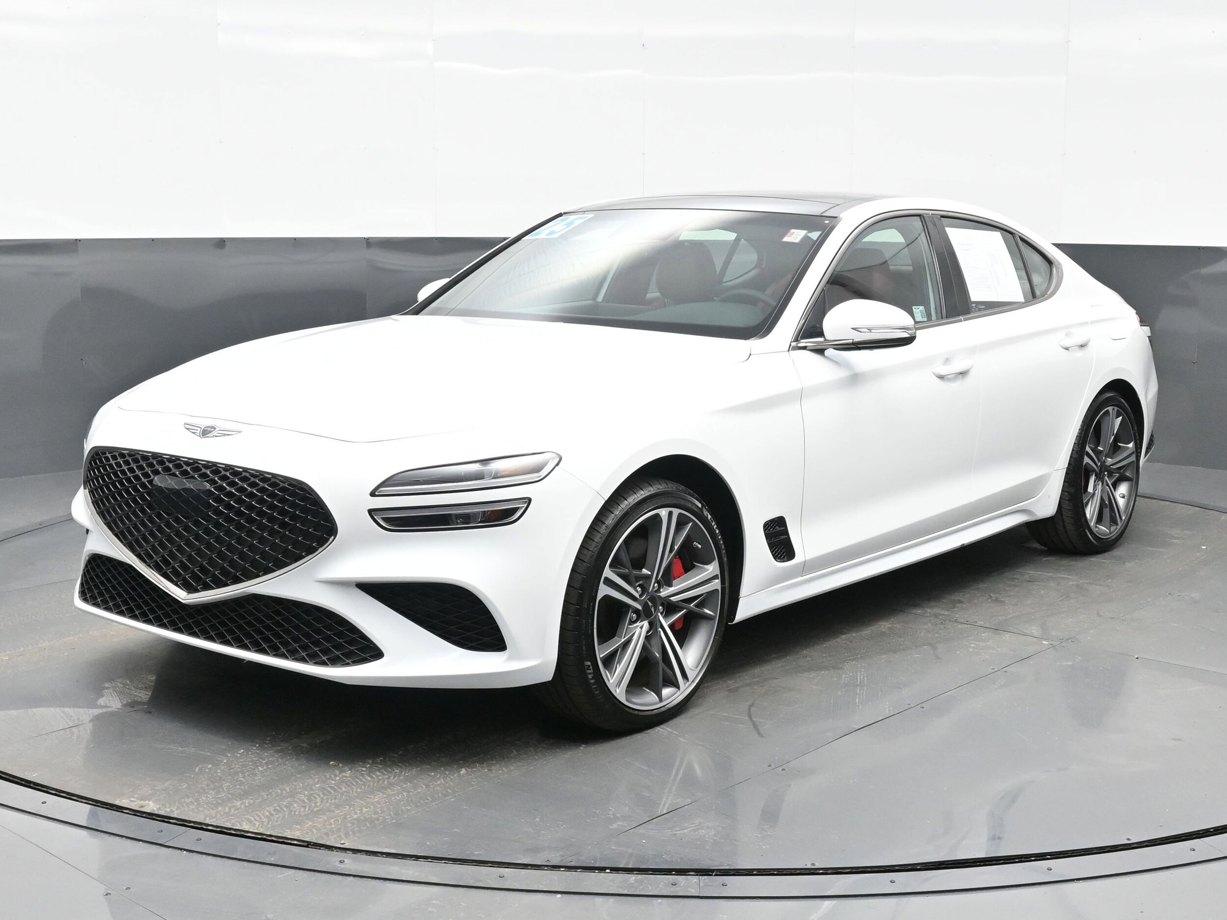 2025 Genesis G70 2.5T photo 2