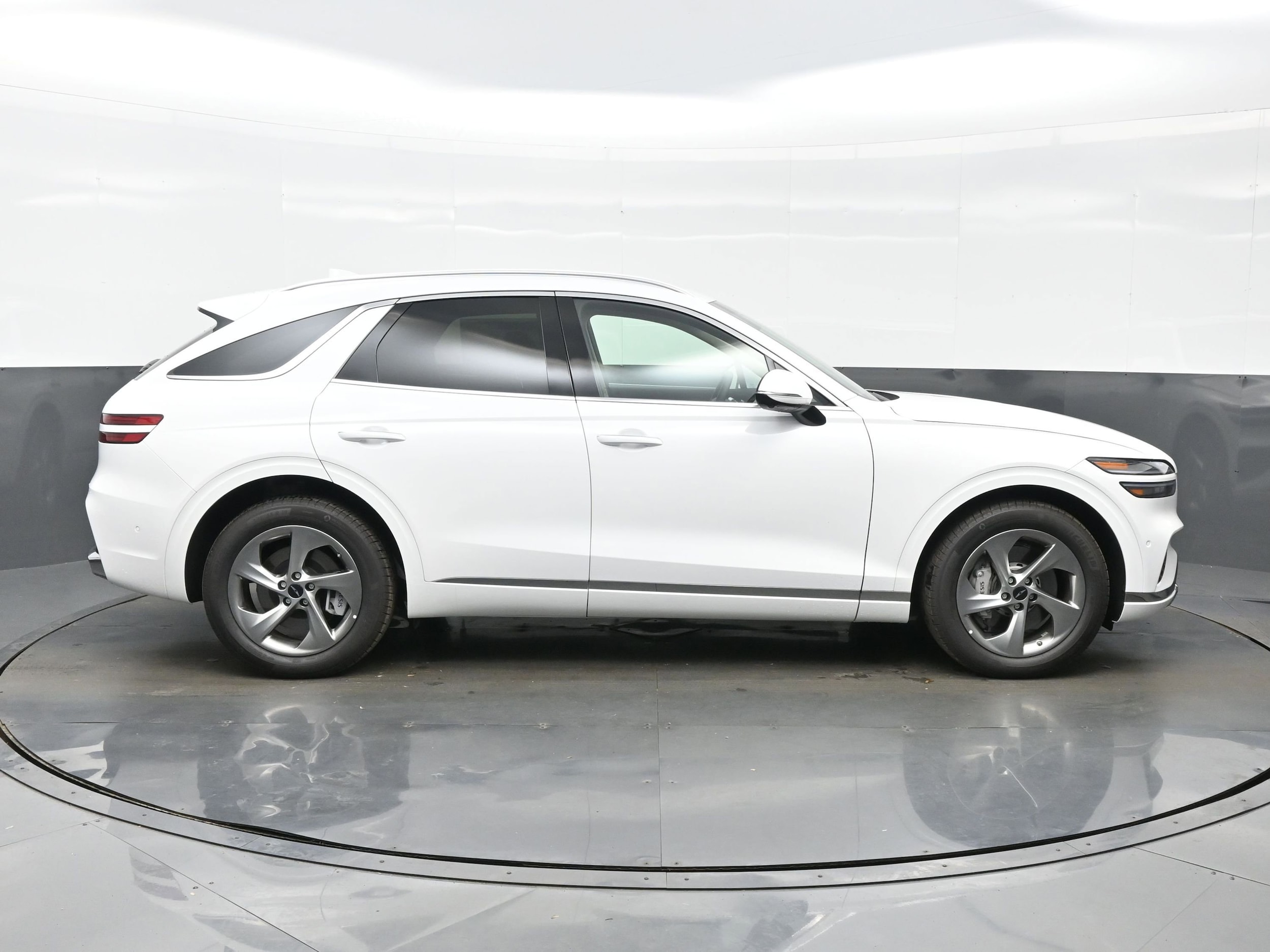 2026 GENESIS GV70 Advanced - Photo 7