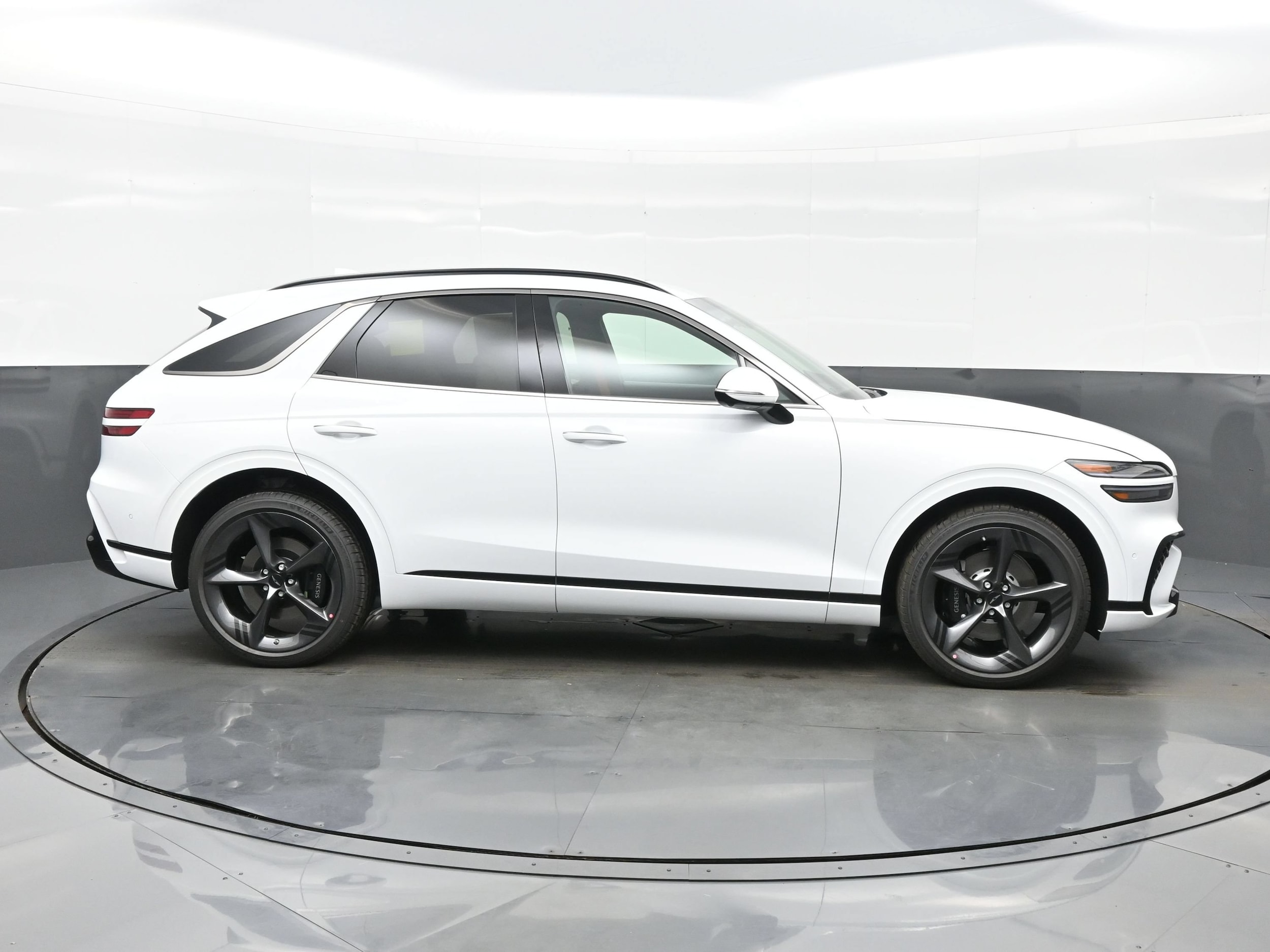 2026 GENESIS GV70 Sport Prestige - Photo 7