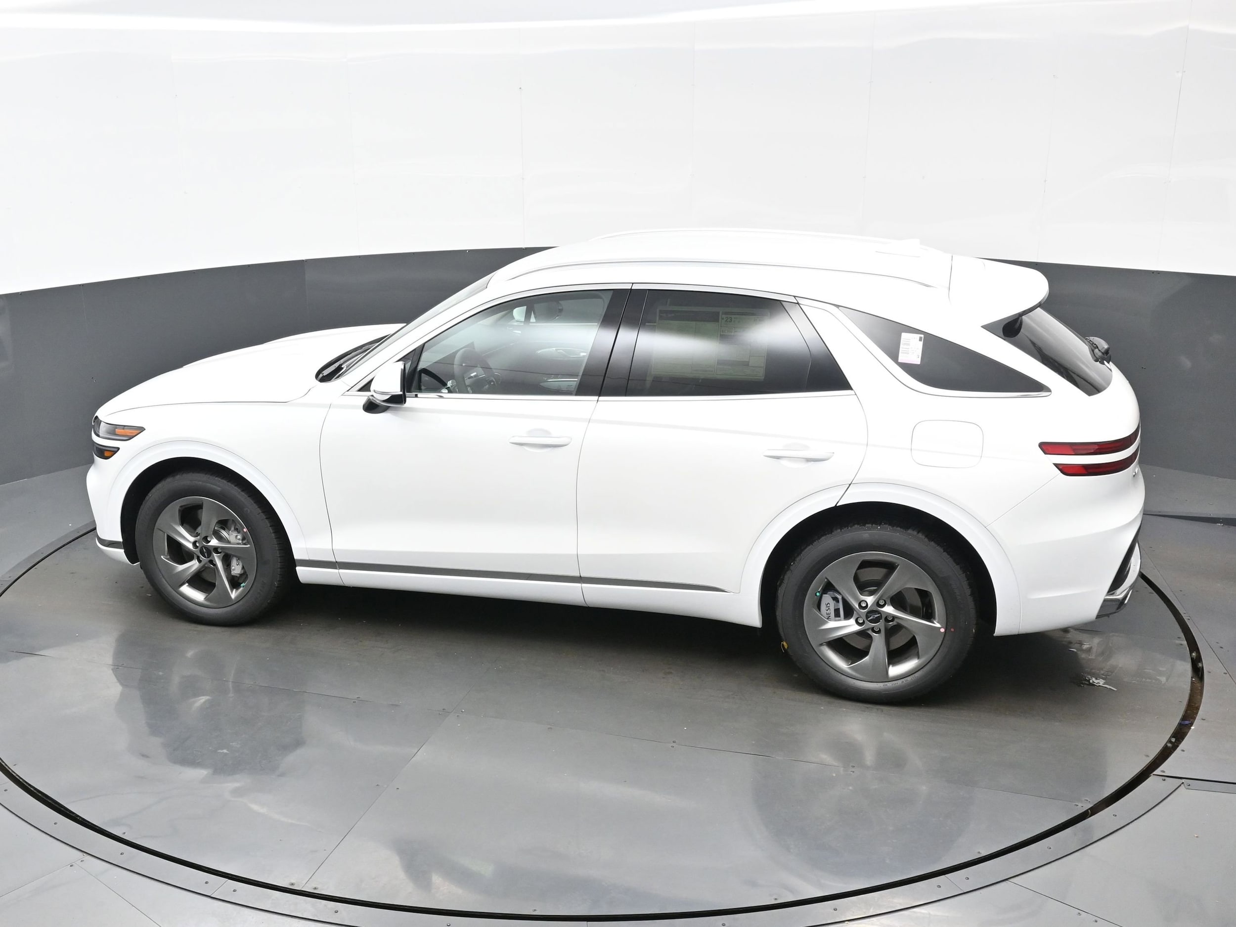 2026 GENESIS GV70 Standard - Photo 22