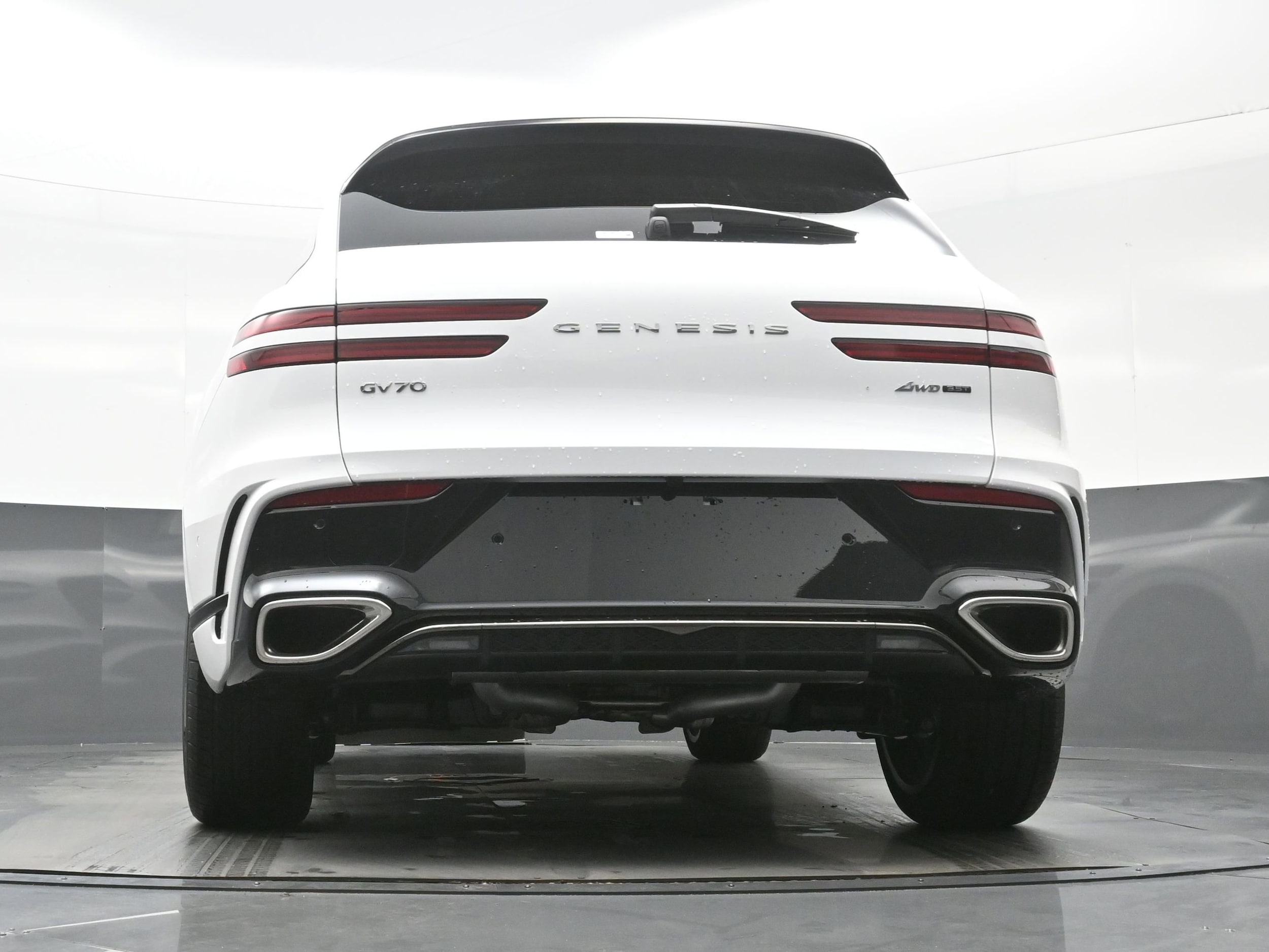 2026 GENESIS GV70 Sport Advanced - Photo 16