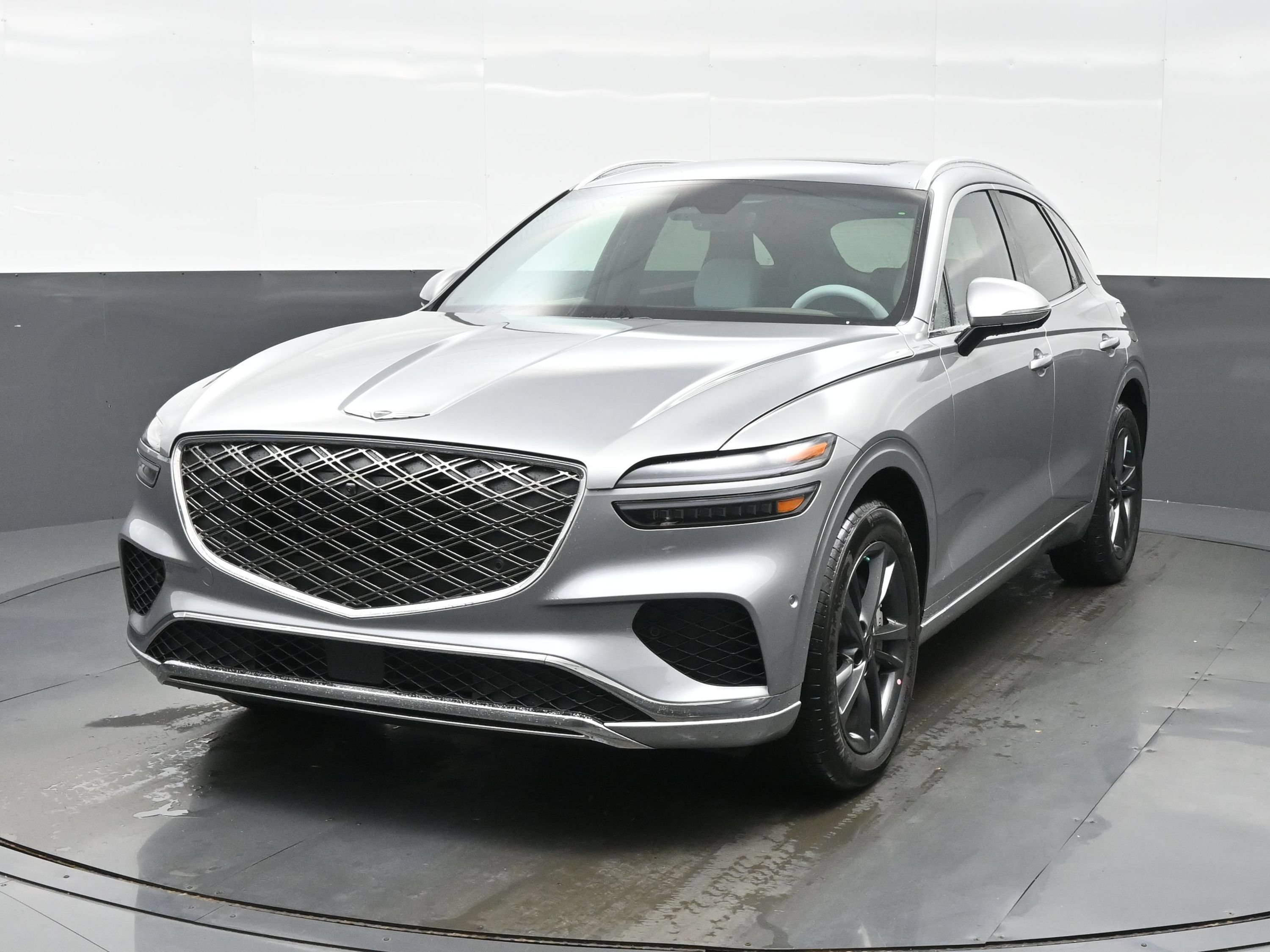 Genesis GV70 2.5T Advanced in Savile Silver at Genesis of Elgin