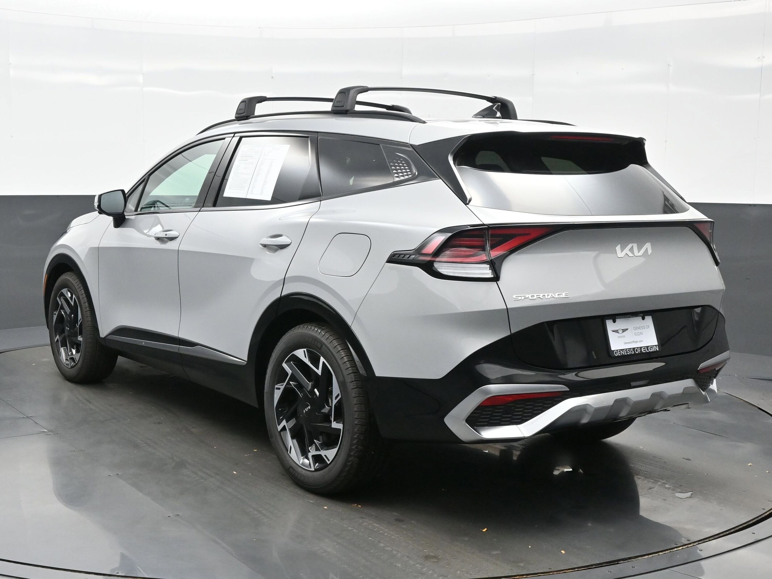 2024 Kia Sportage photo 3