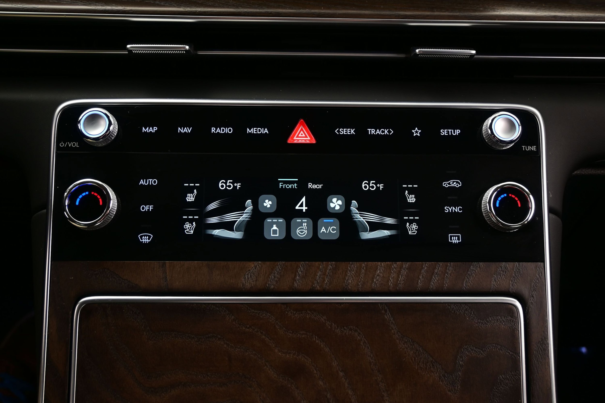 2025 GENESIS GV80 Advanced - Photo 23