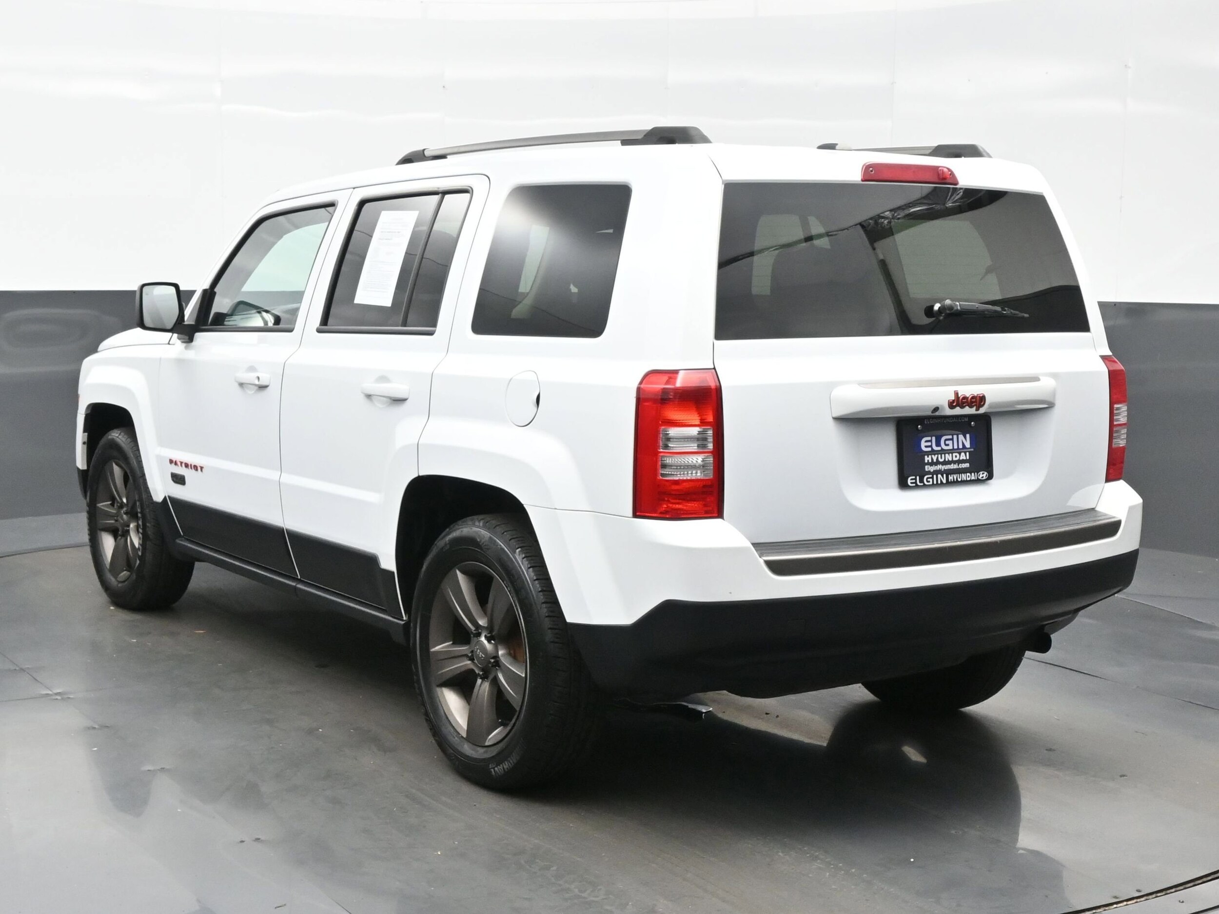 2016 Jeep Patriot 75th Anniversary Edition photo 4