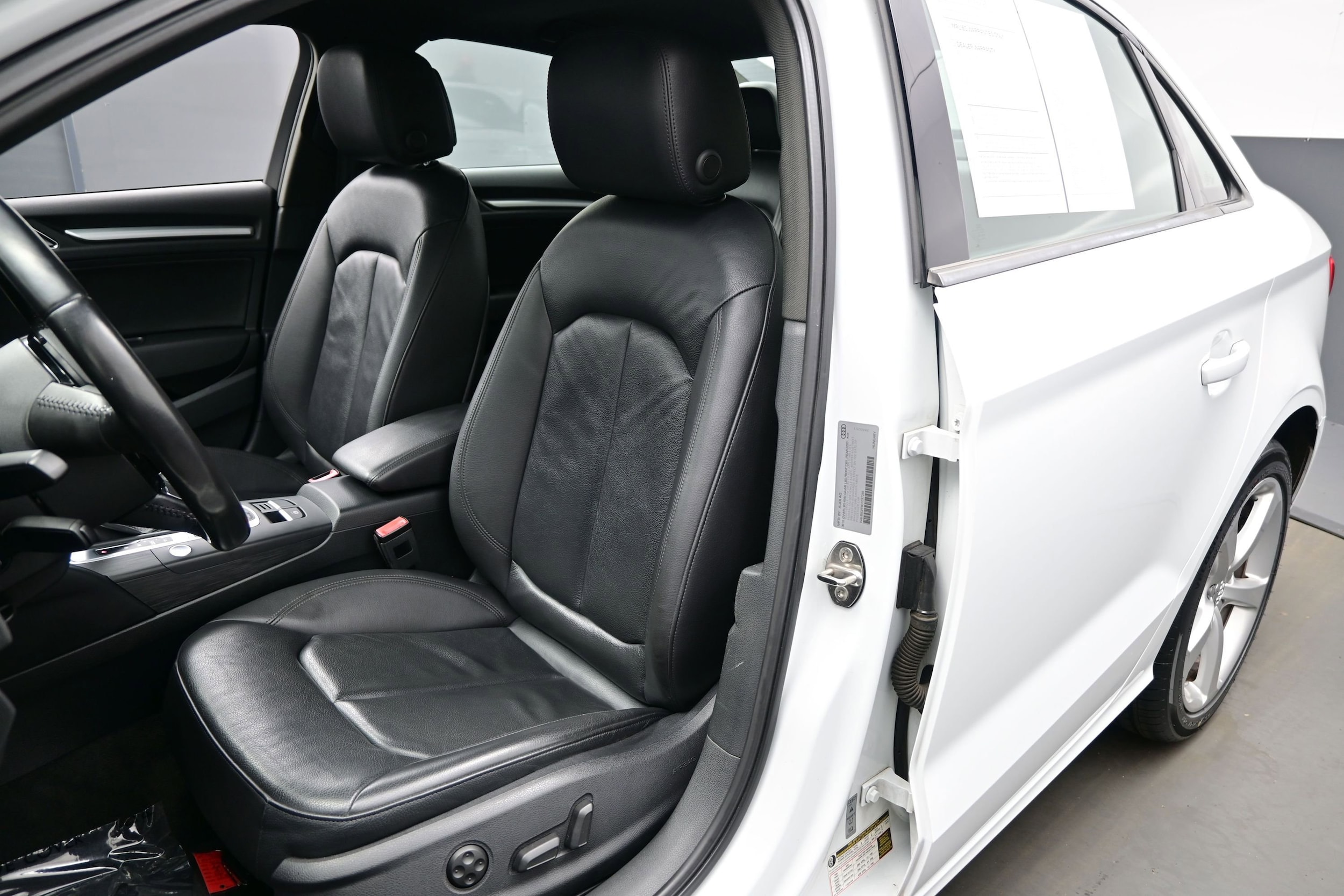 2016 Audi A3 Sedan Premium - Photo 12