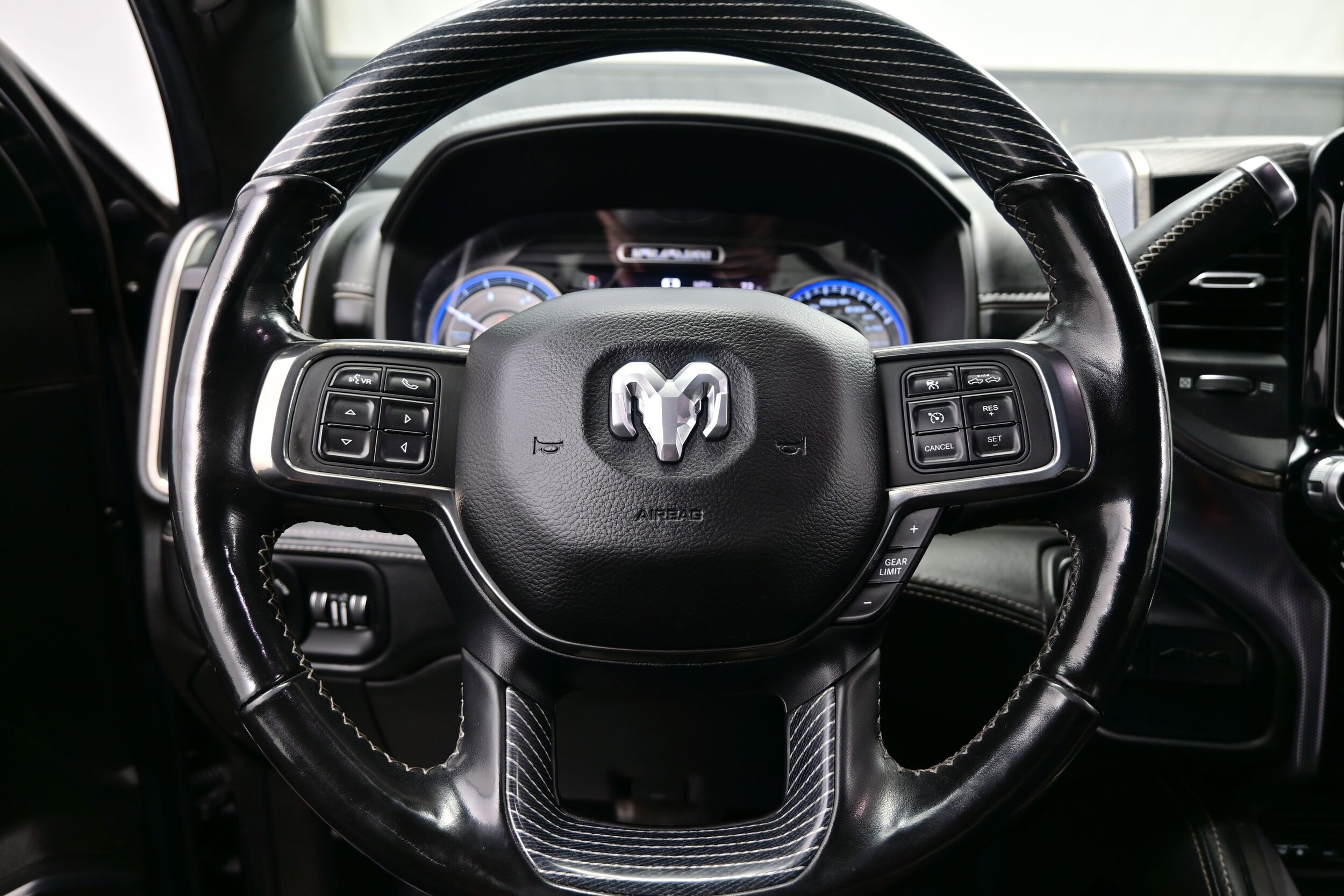 2019 RAM Ram 2500 Pickup Laramie Limited - Photo 23