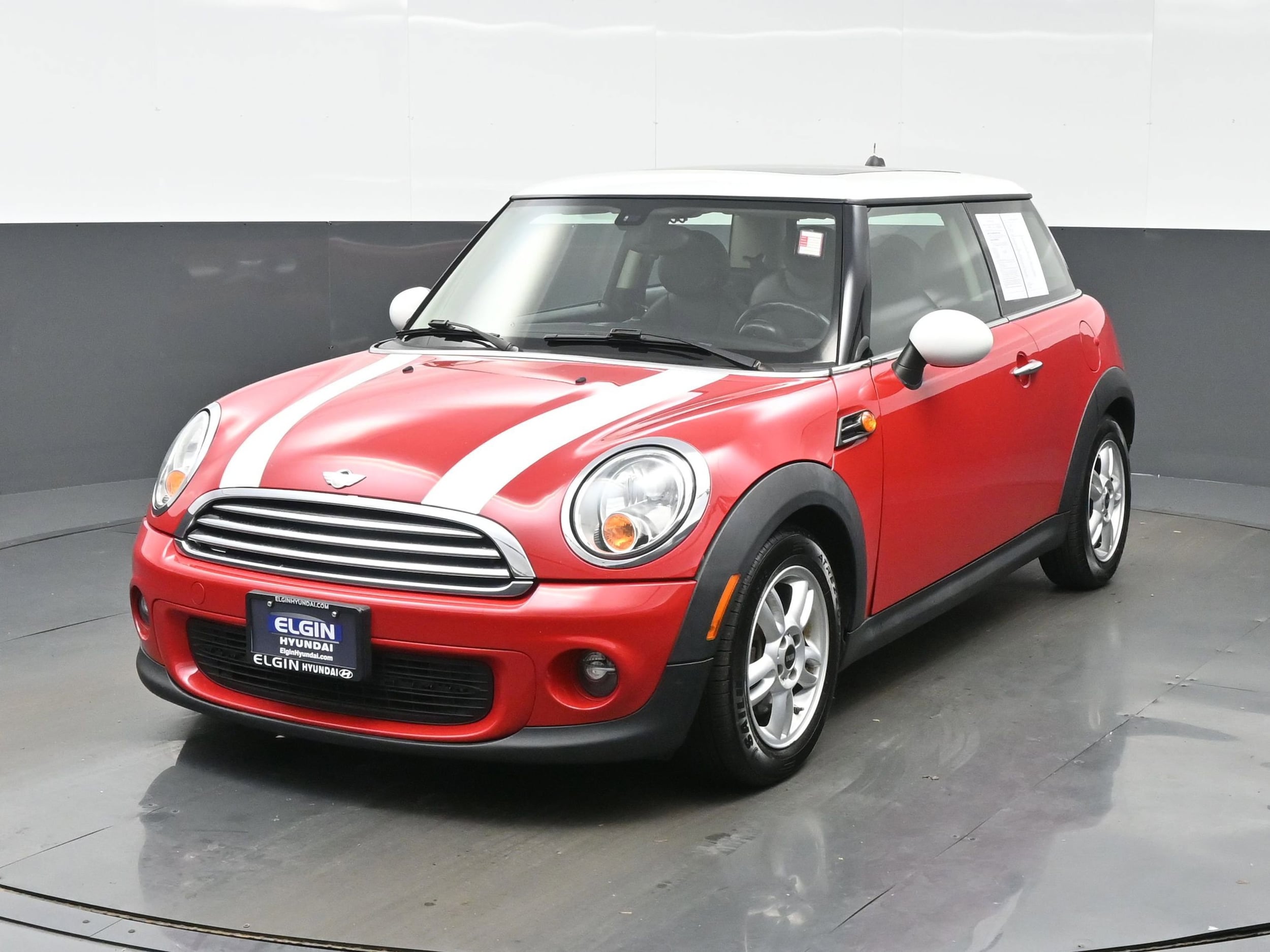 2013 MINI Cooper -'s photo