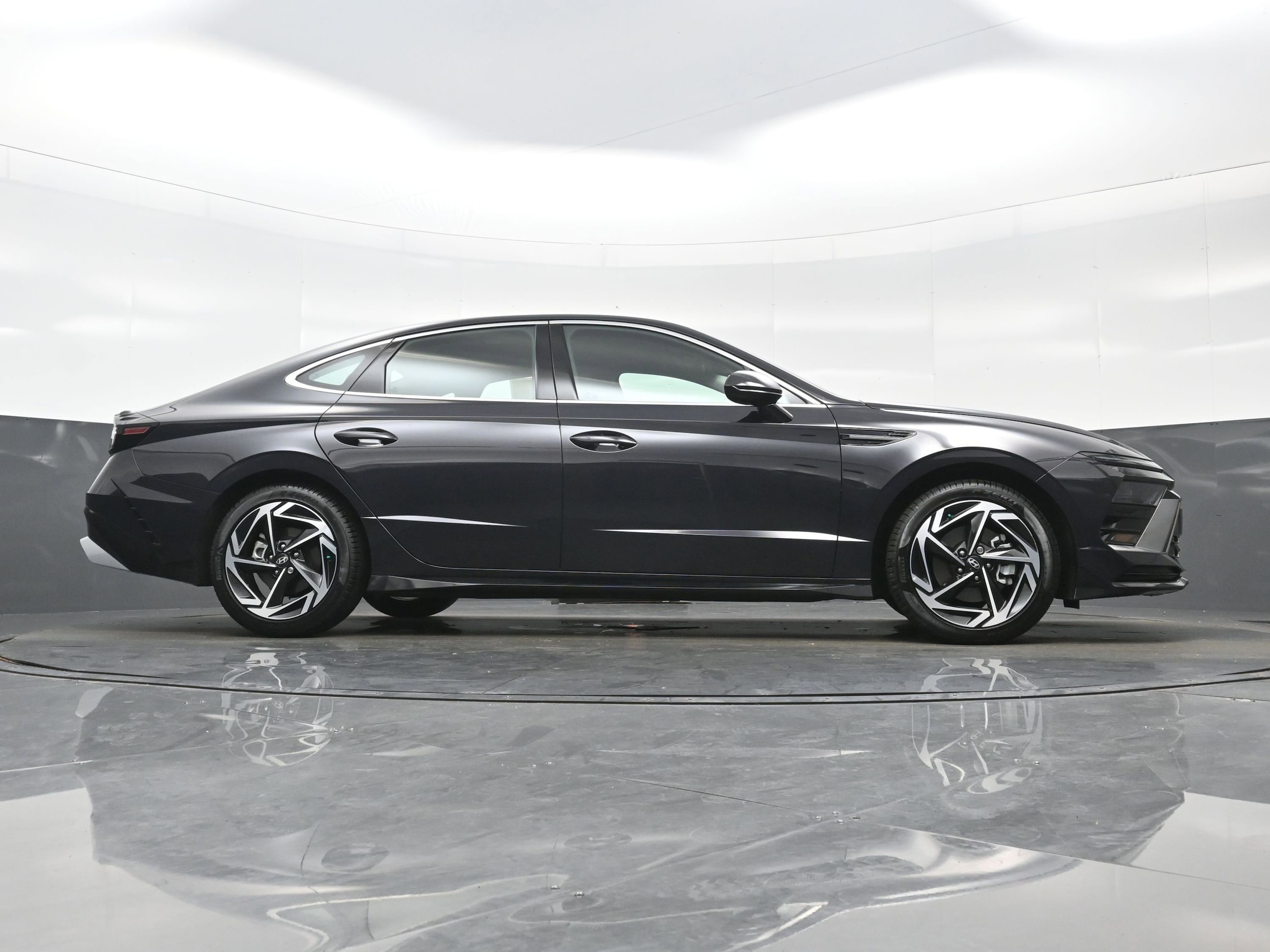2026 Hyundai Sonata SEL - Photo 30