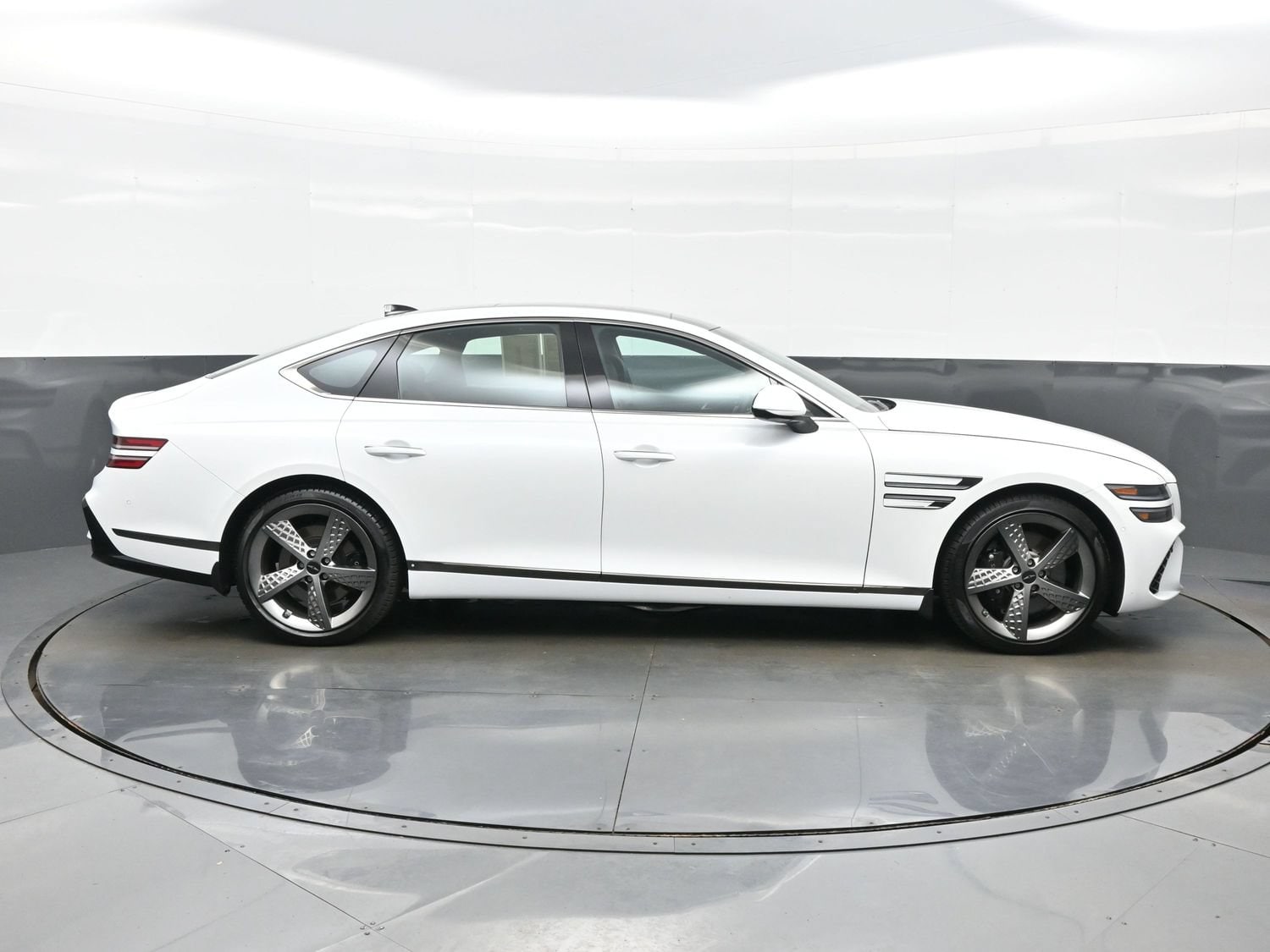 2026 GENESIS G80 Sport Prestige - Photo 8