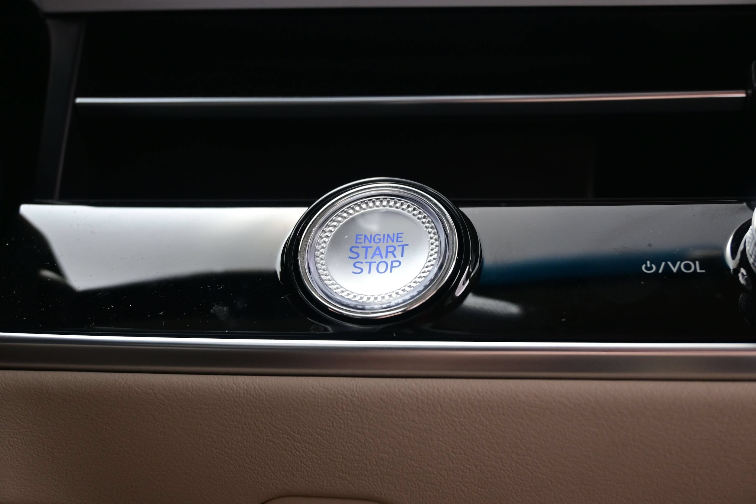 2026 GENESIS GV70 Standard - Photo 22