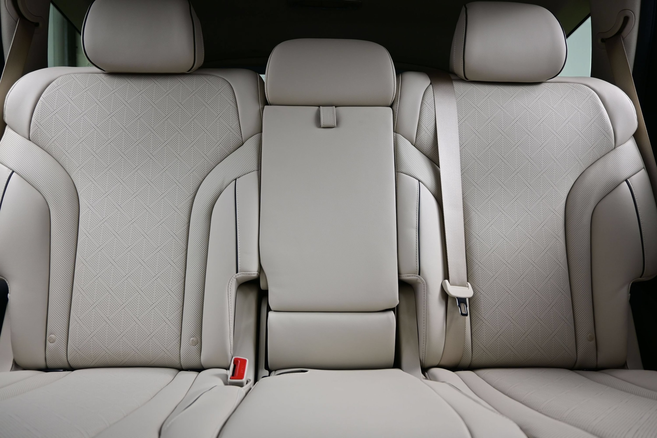 2026 GENESIS GV80 Advanced - Photo 16