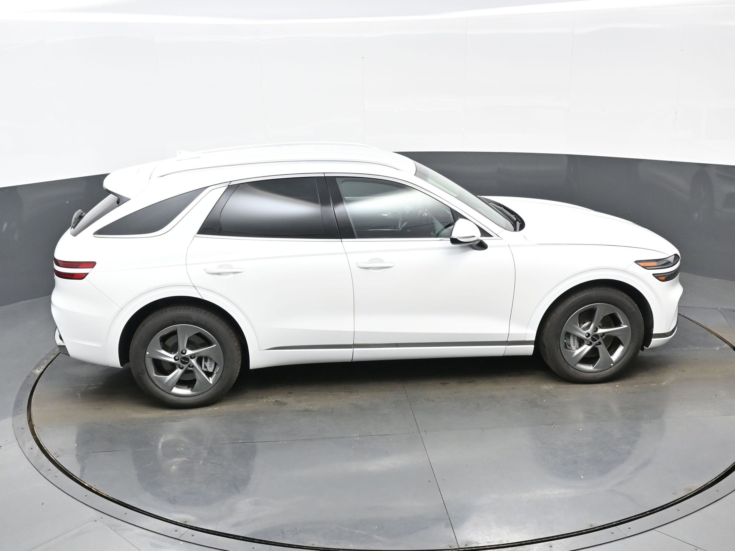 2026 GENESIS GV70 Standard - Photo 38