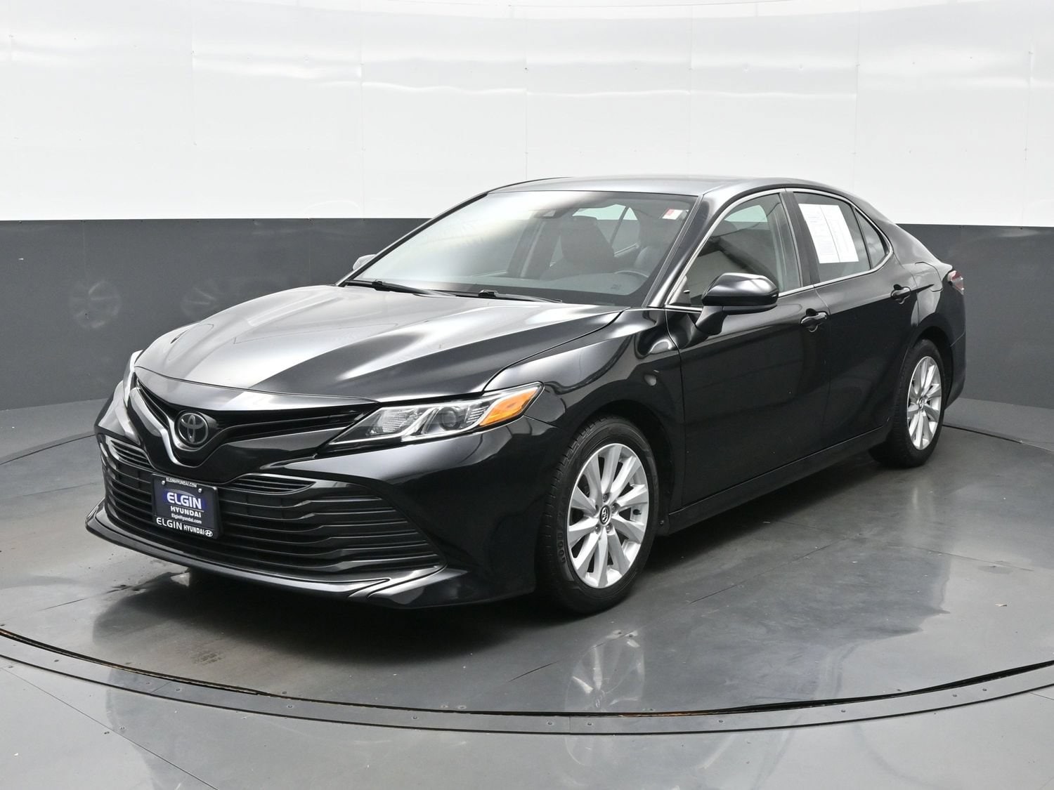 Used 2020 Toyota Camry LE with VIN 4T1C11AK9LU923358 for sale in Bartlett, IL