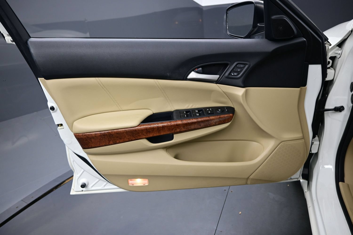 2011 Honda Accord EX-L V6 - Photo 9