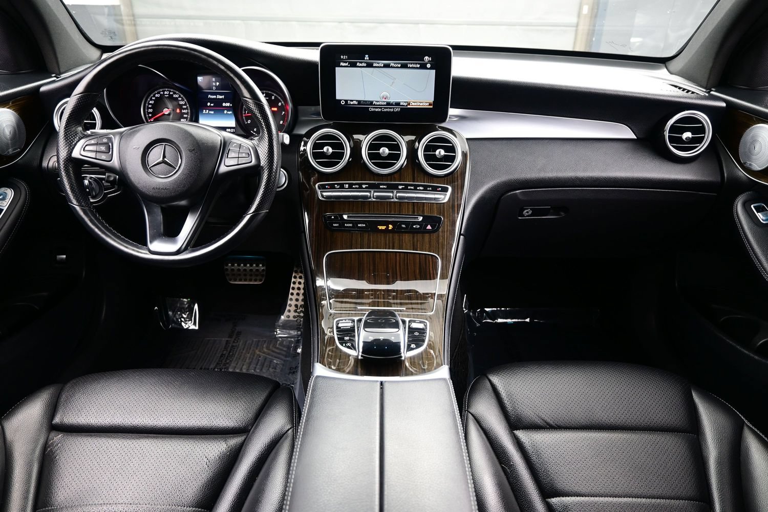 2019 Mercedes-Benz GLC GLC300 - Photo 16