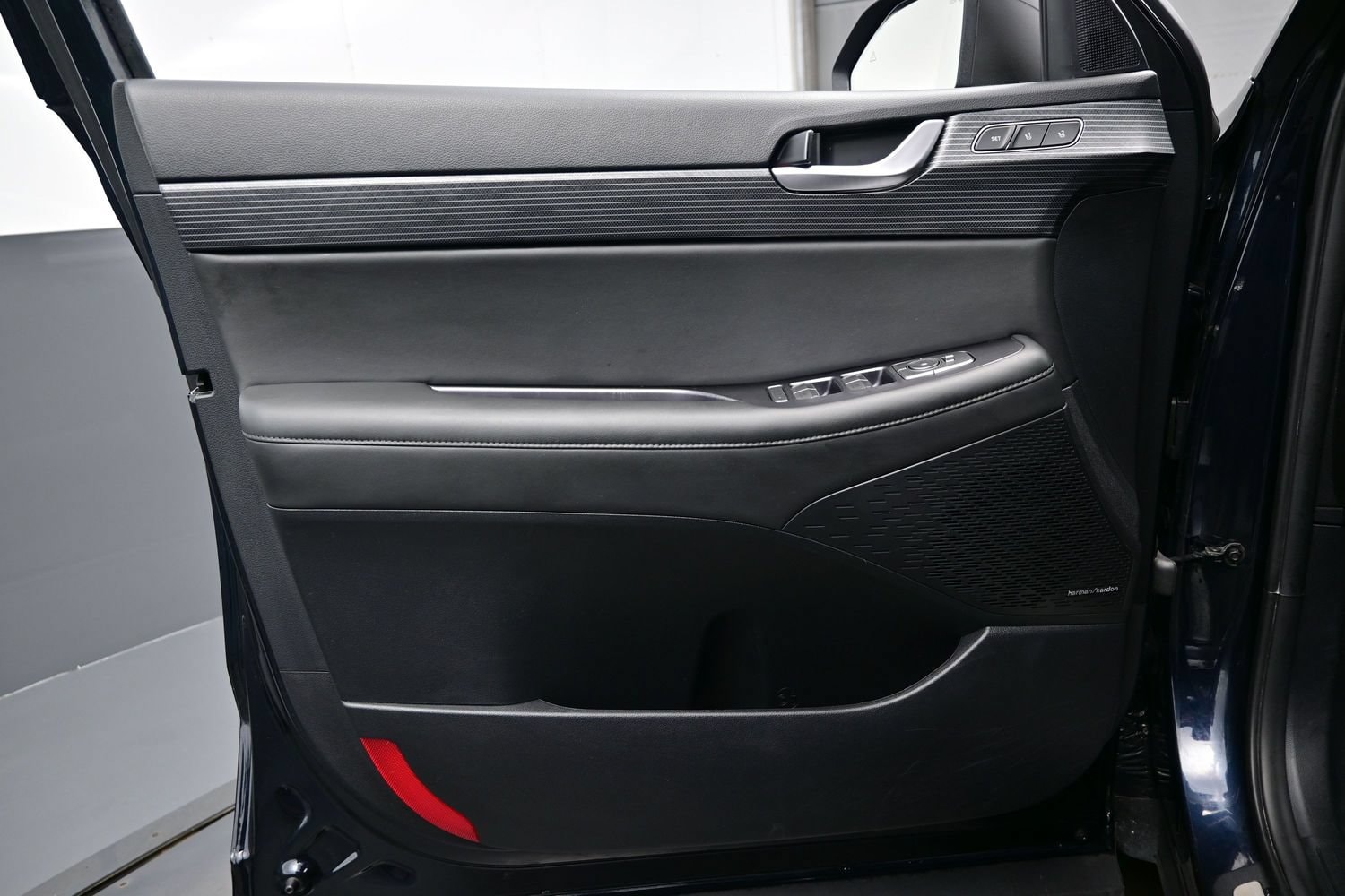 2023 Hyundai Palisade Limited - Photo 9