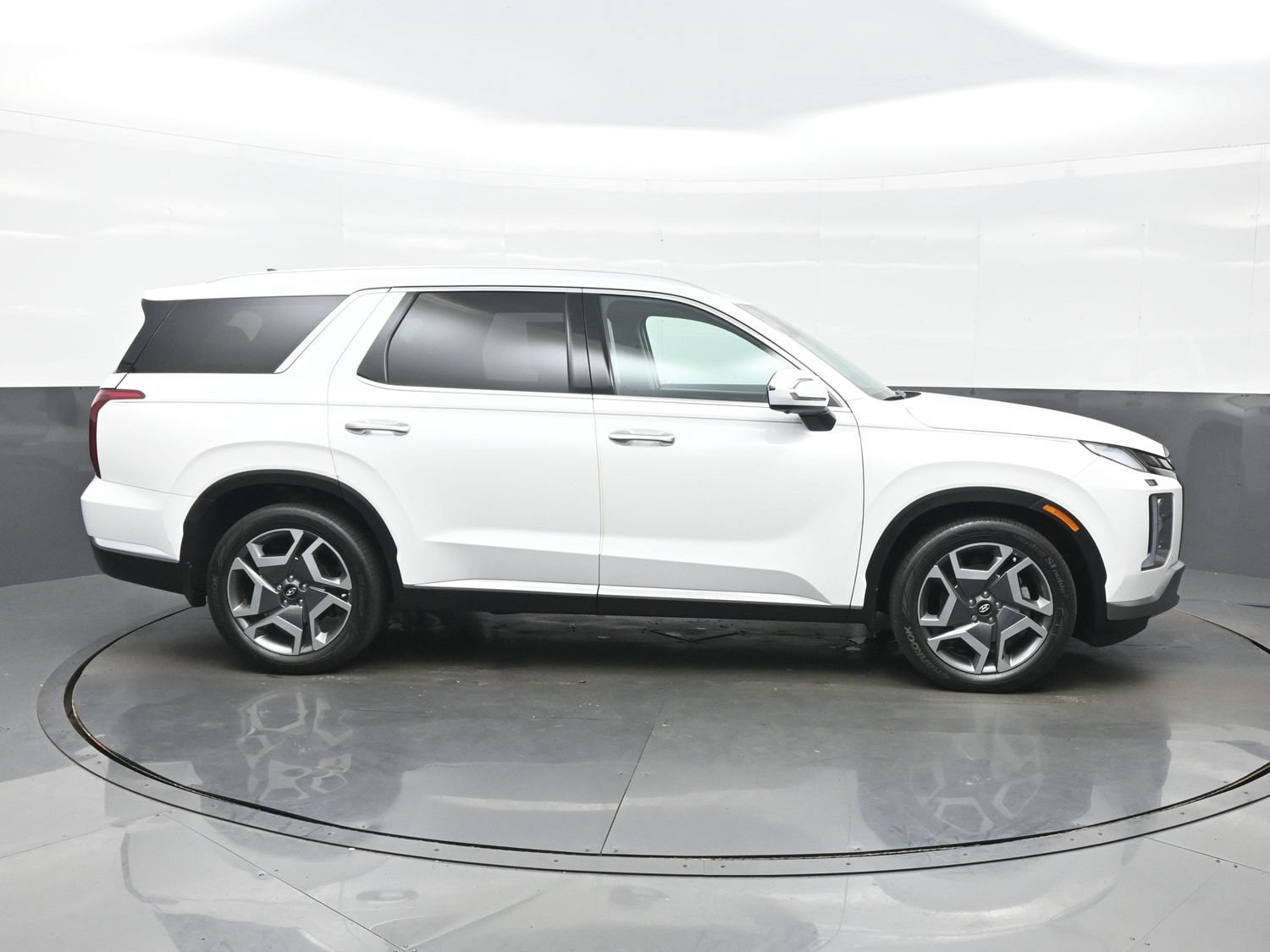 2023 Hyundai Palisade Limited - Photo 7