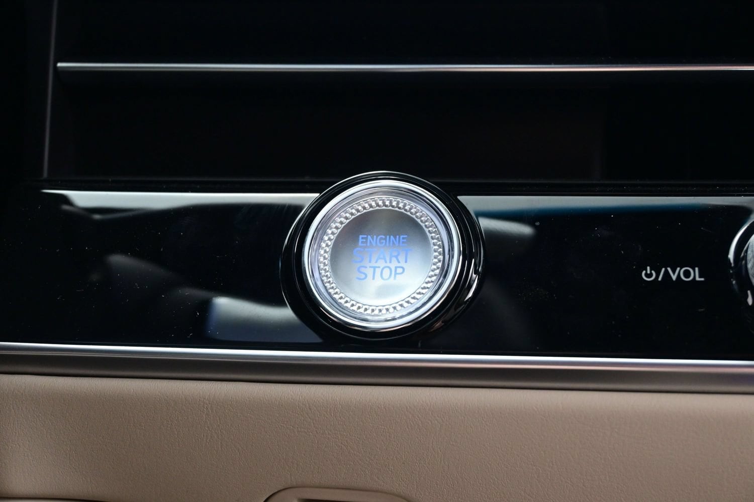 2026 GENESIS GV70 Sport Prestige - Photo 23