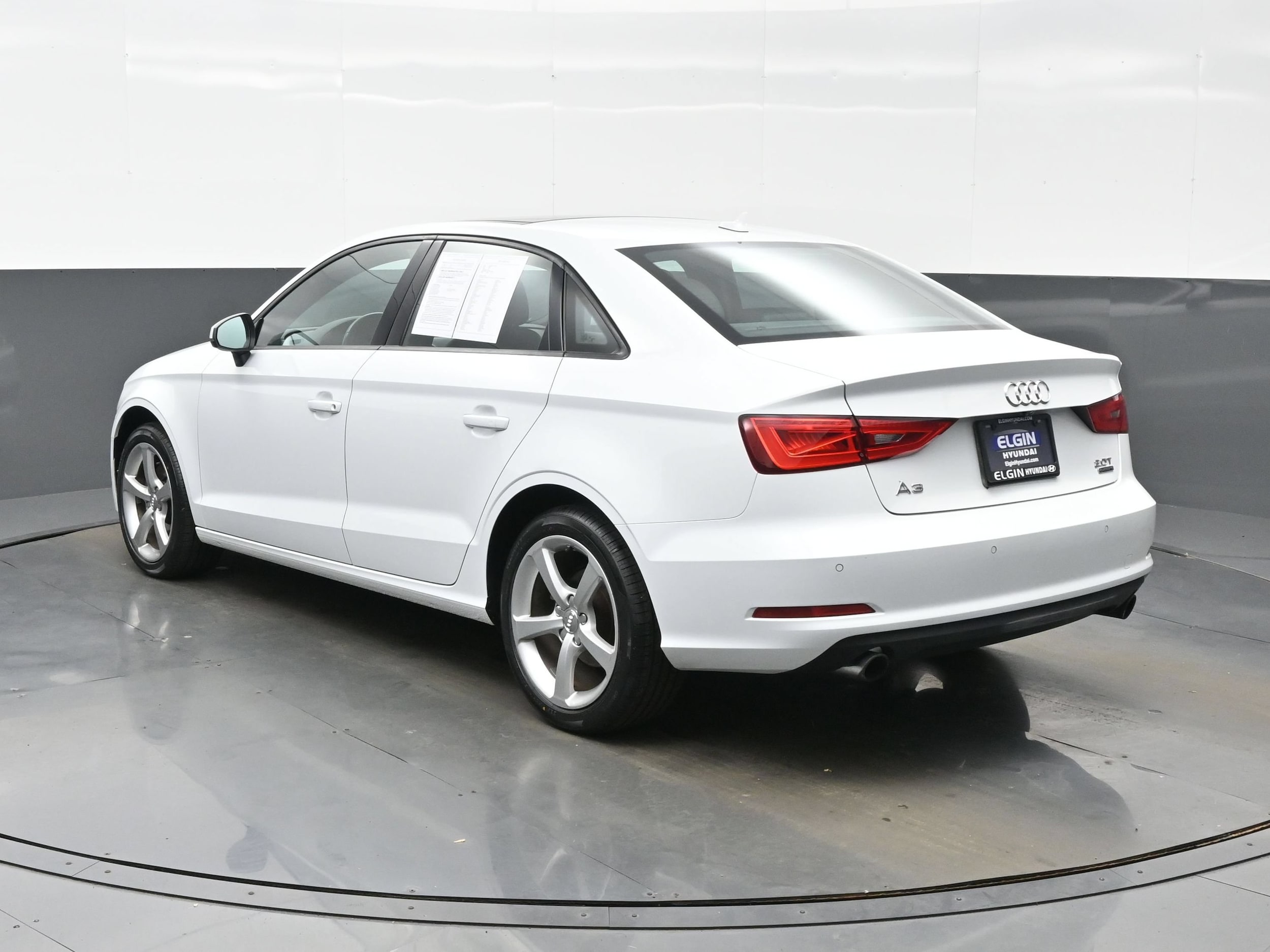 2016 Audi A3 Sedan Premium - Photo 4