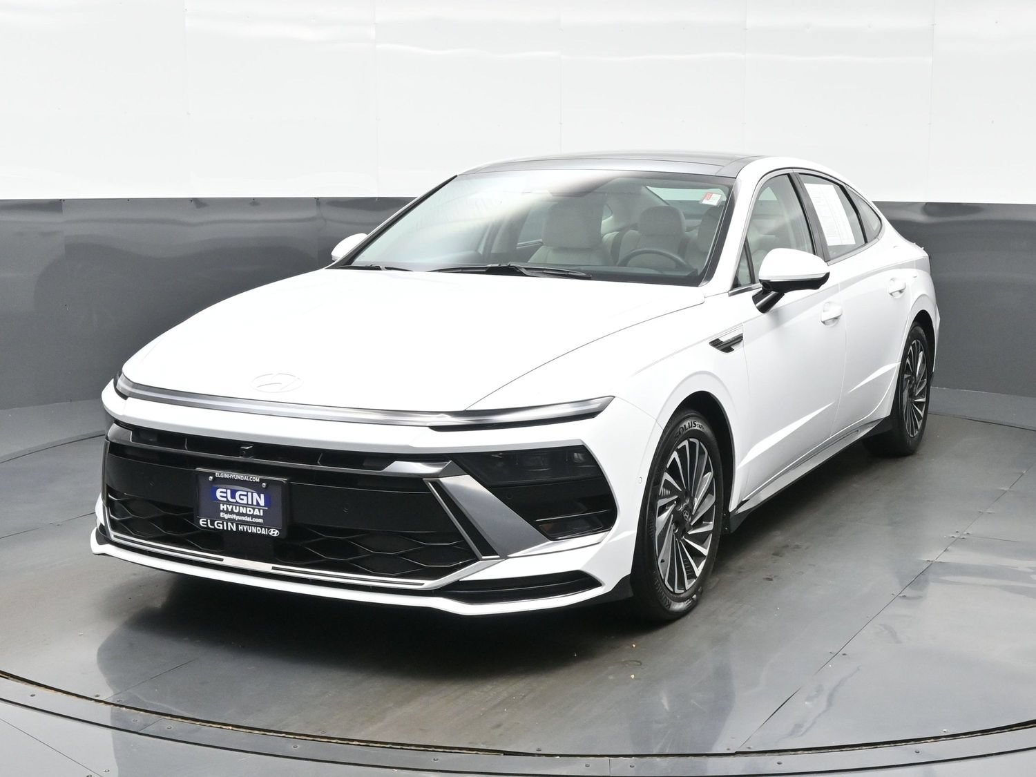 2025 Hyundai Sonata Hybrid