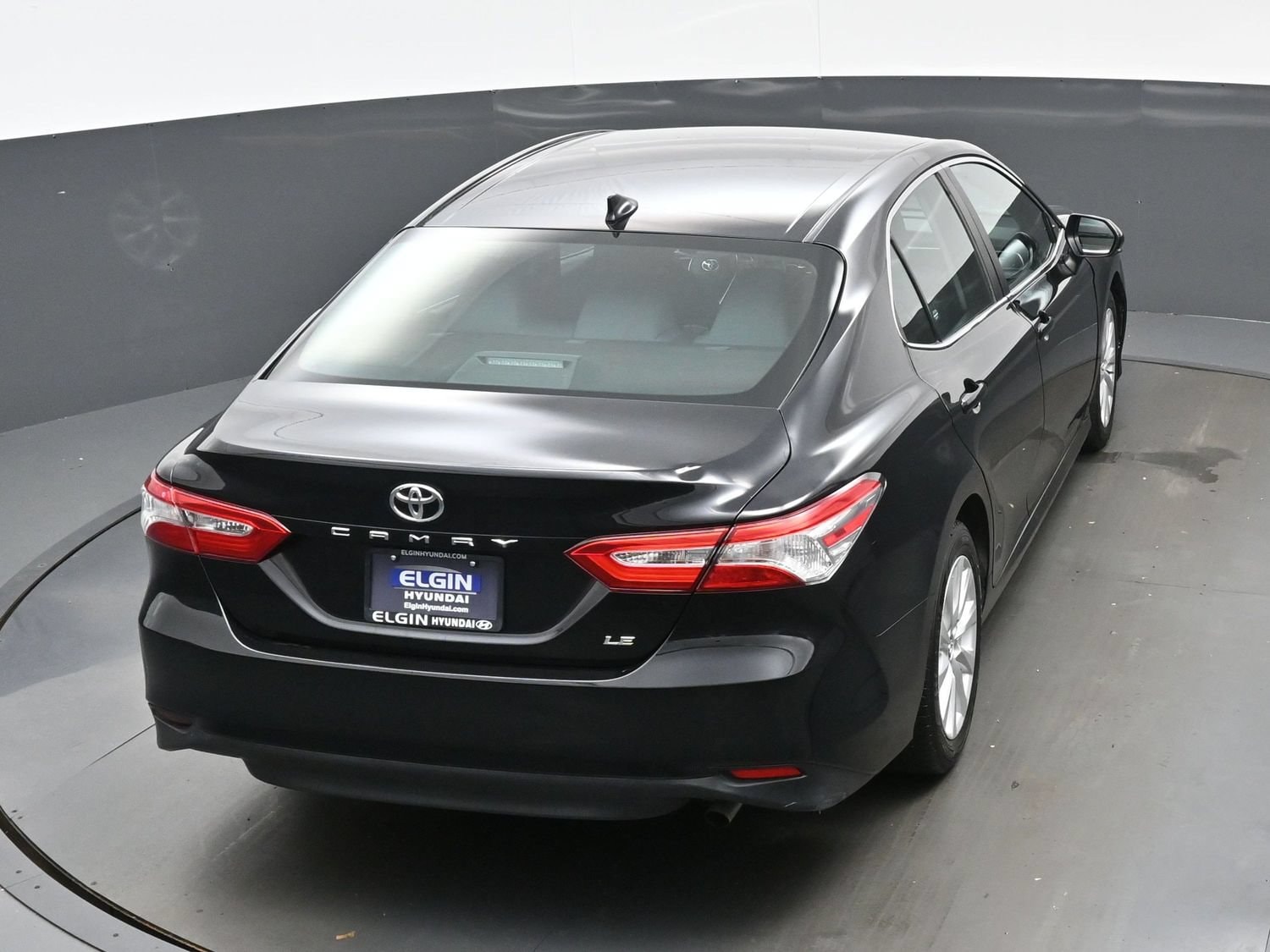 2020 Toyota Camry LE - Photo 36