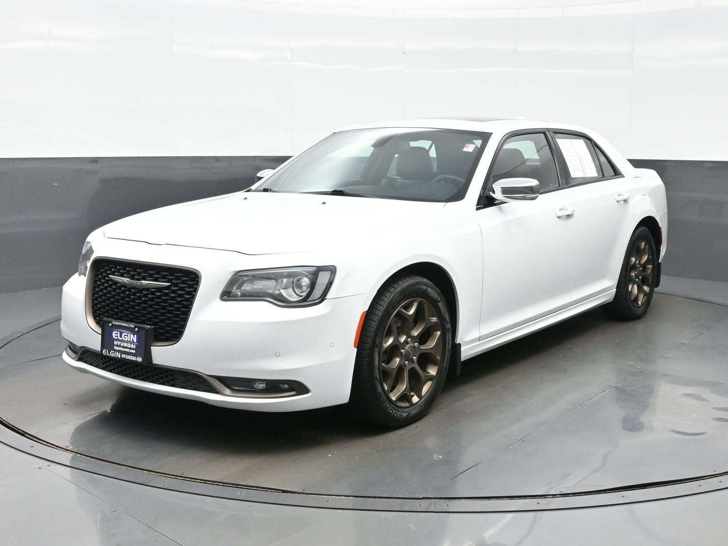 Used 2017 Chrysler 300 S with VIN 2C3CCAGG2HH648450 for sale in Bartlett, IL
