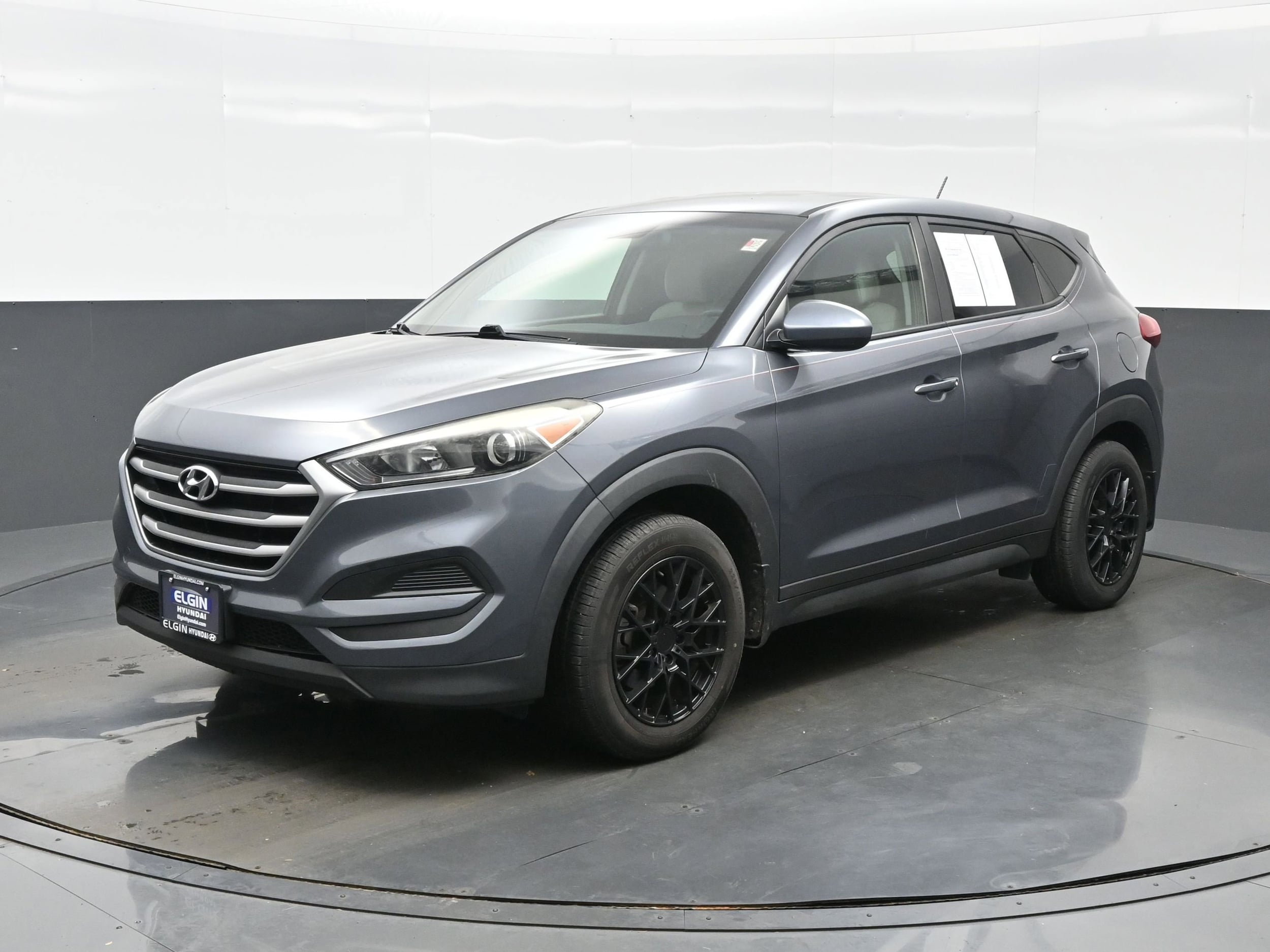 Used 2018 Hyundai Tucson SE with VIN KM8J2CA47JU645994 for sale in Bartlett, IL