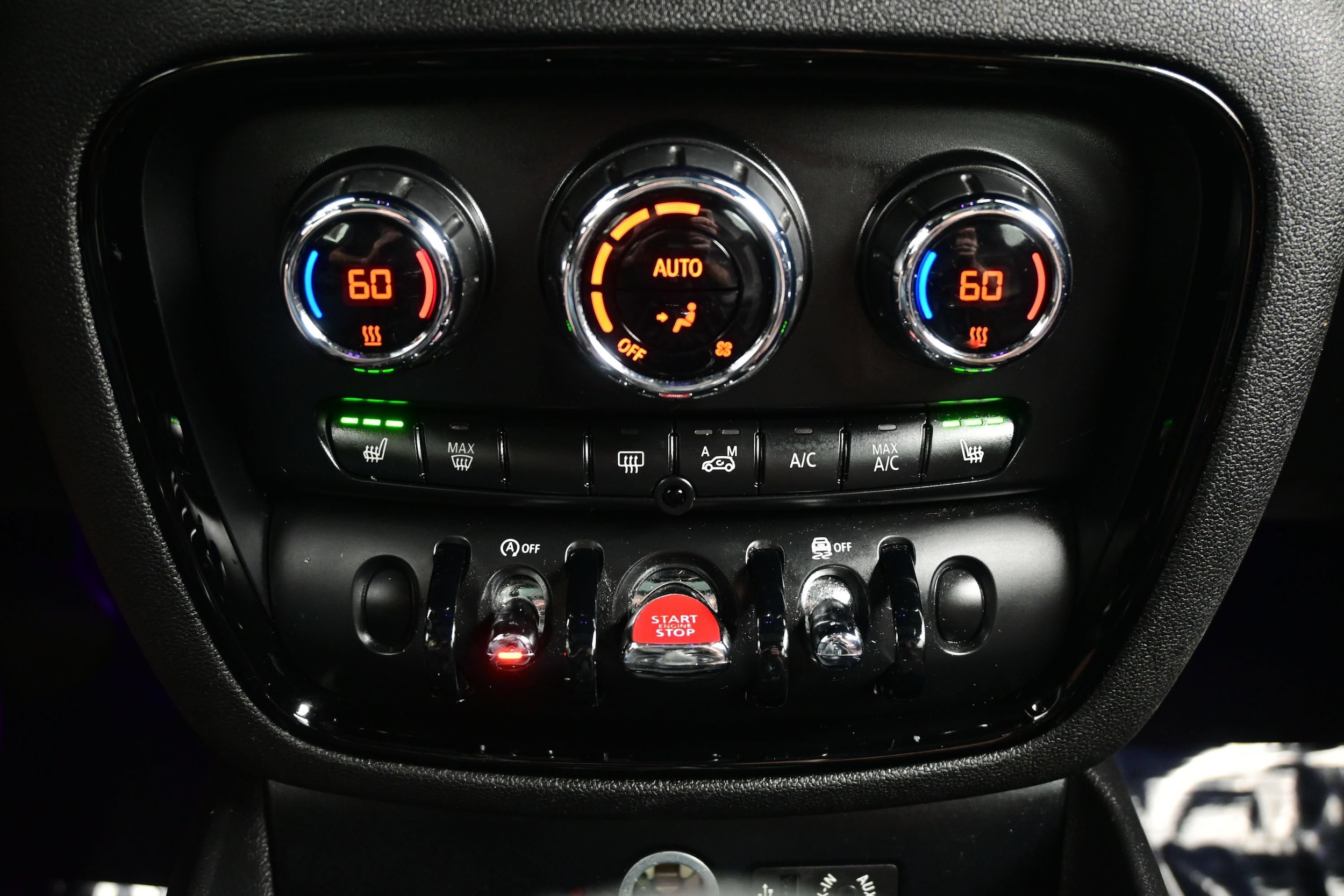 2017 MINI Clubman S - Photo 19