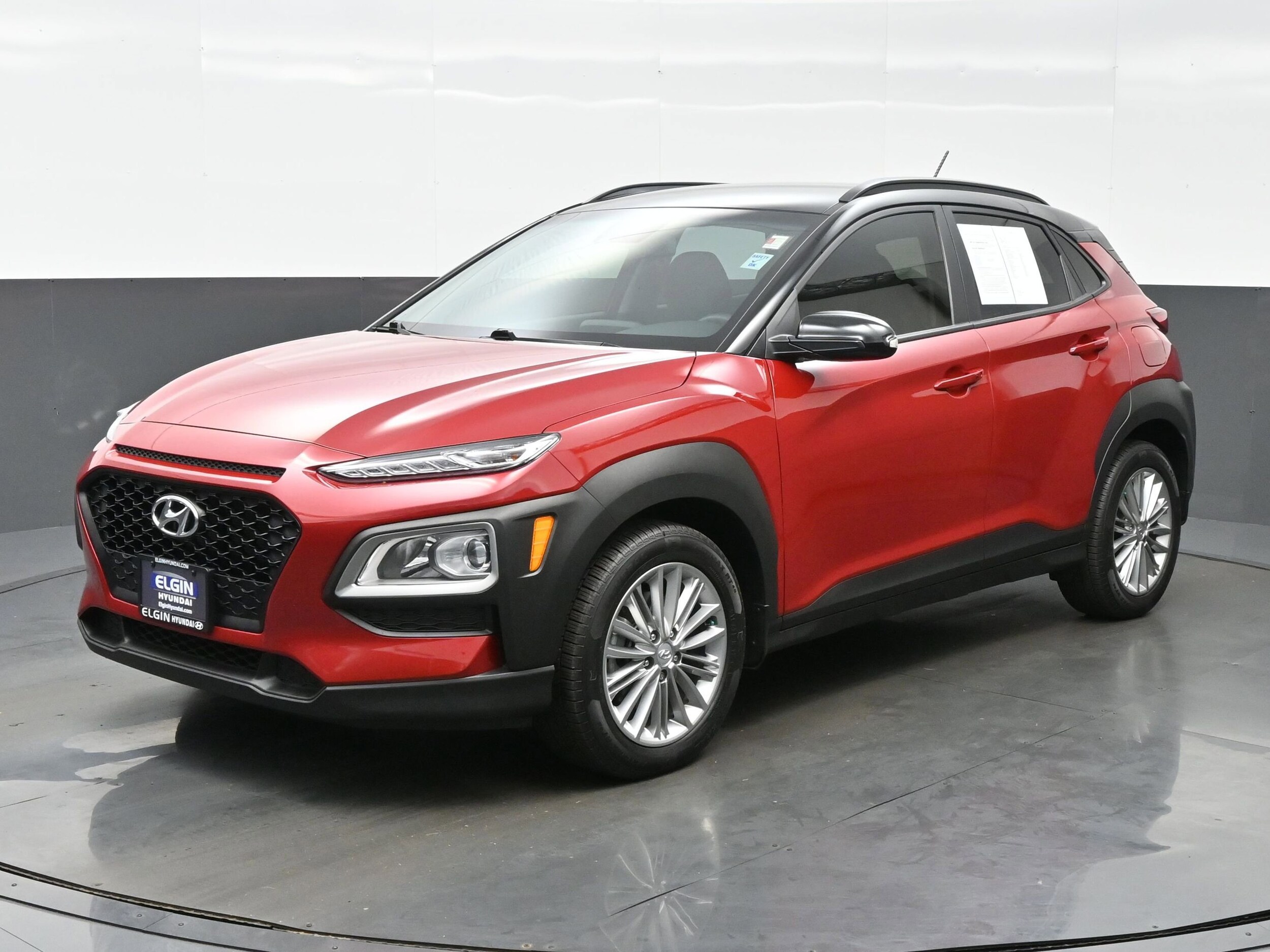 2021 Hyundai Kona SEL photo 2