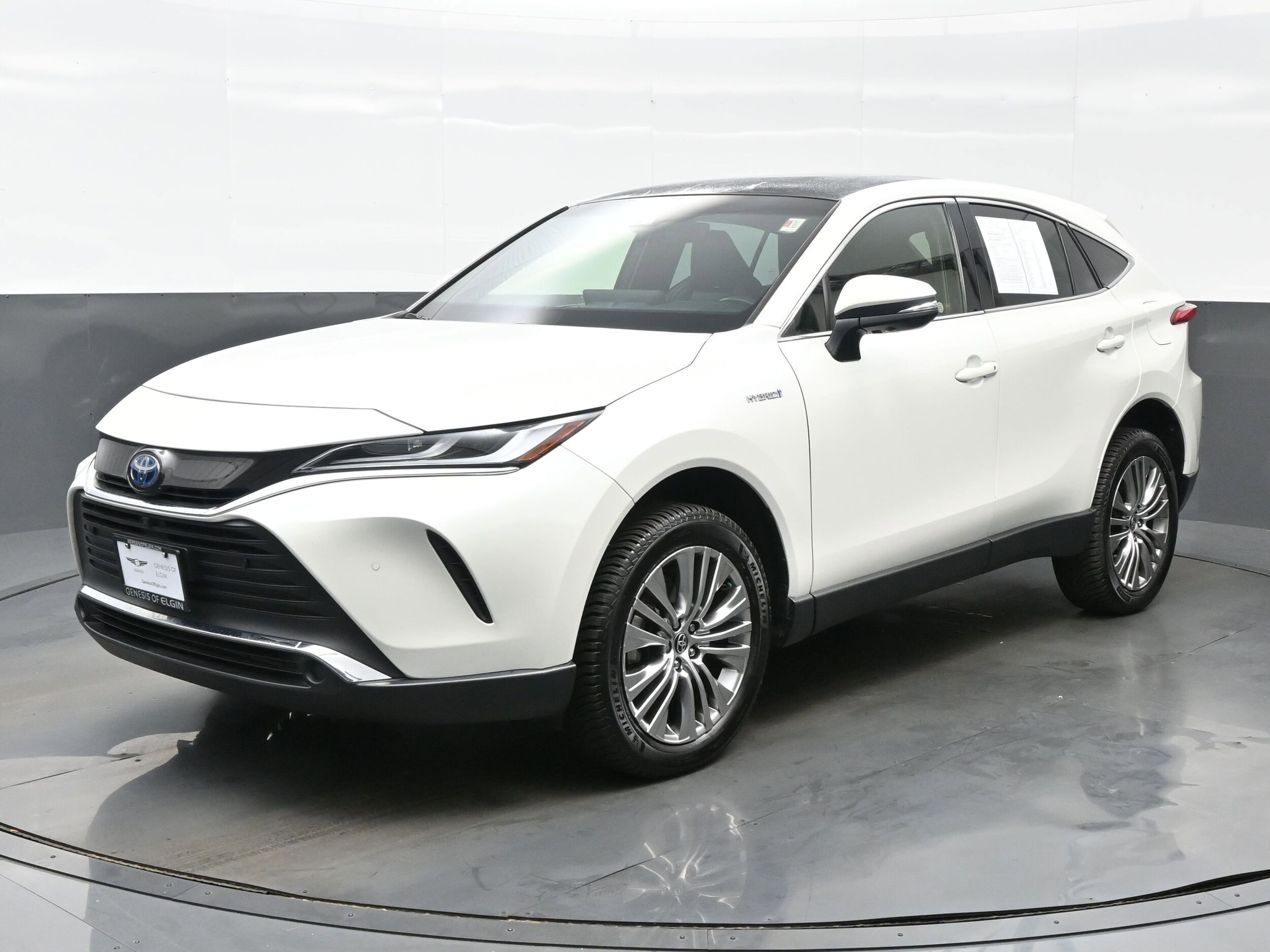 2021 Toyota Venza Limited photo 2