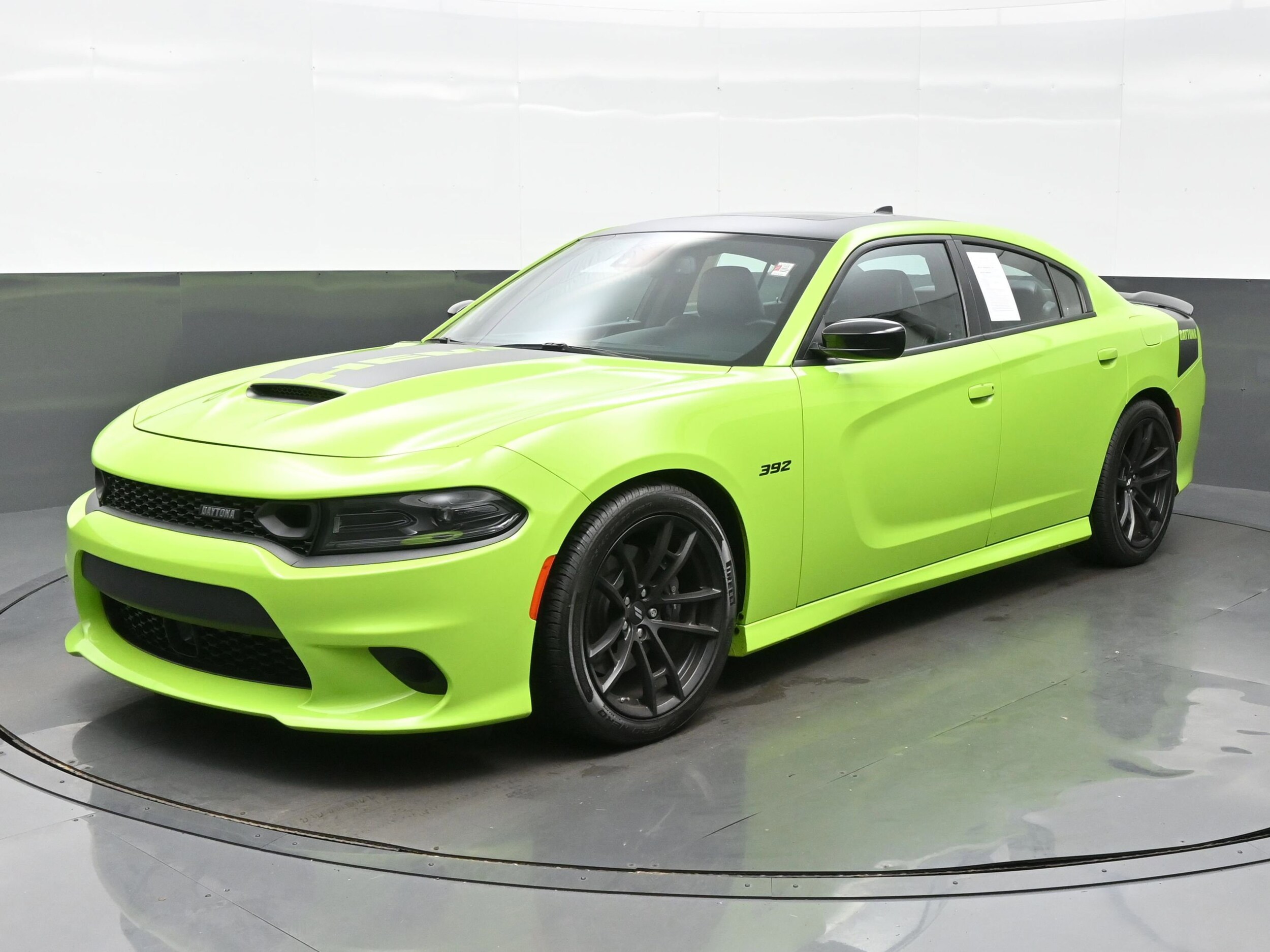 2023 Dodge Charger R/T Scat Pack photo 2