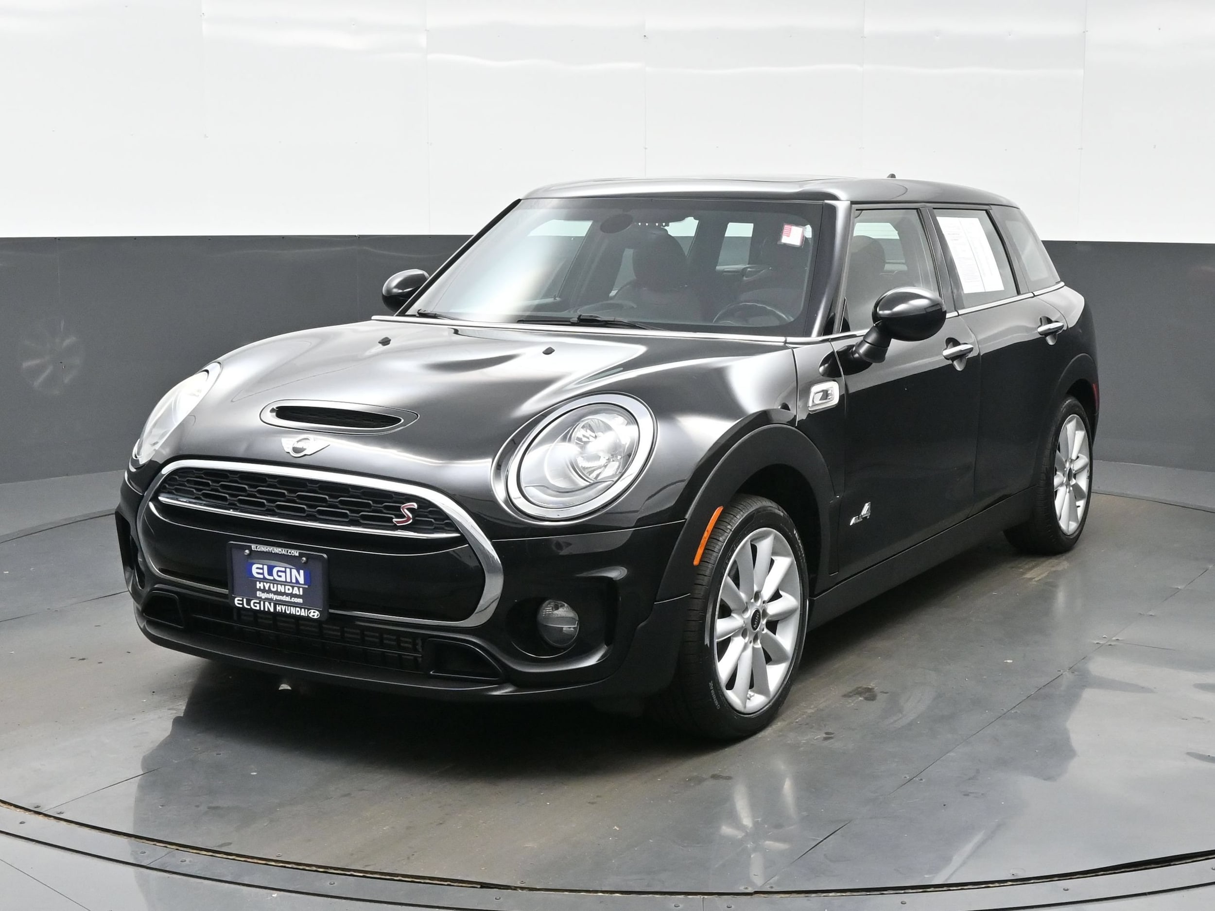 2017 MINI Clubman Cooper S ALL4's photo